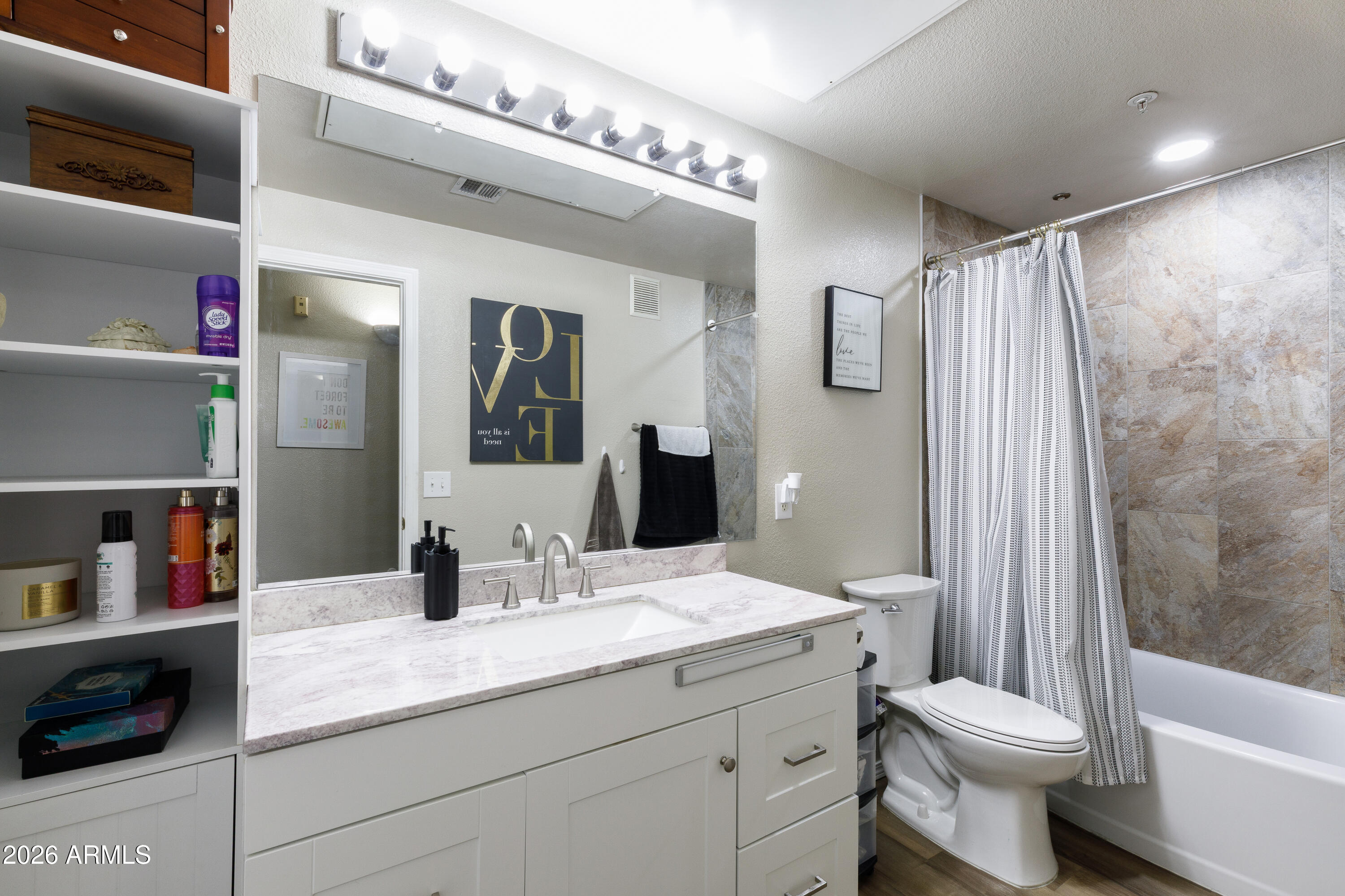 5401 E VAN BUREN Street 1089