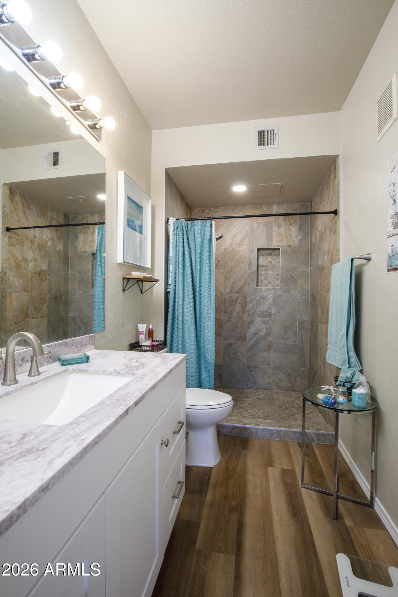 5401 E VAN BUREN Street 1089