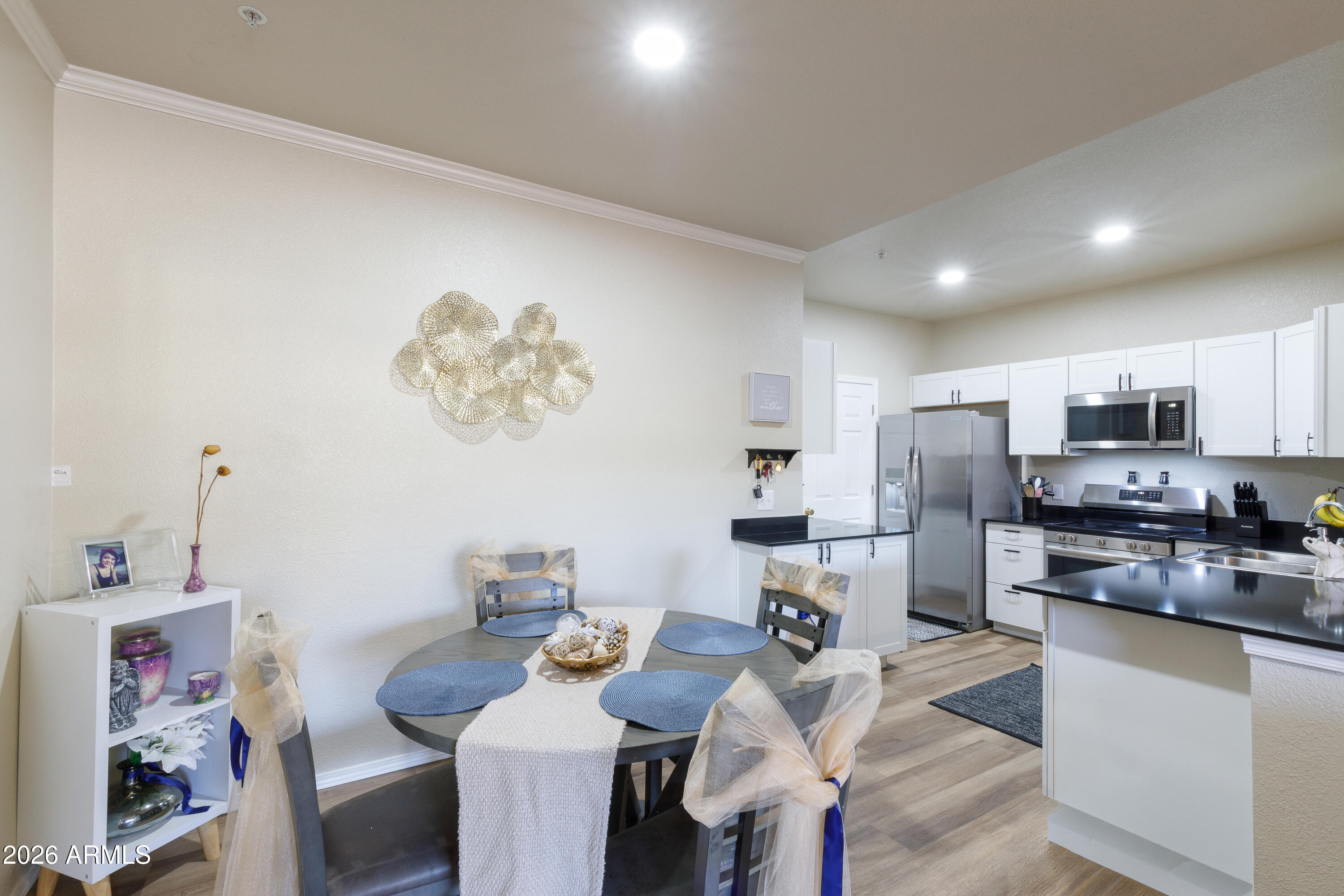 5401 E VAN BUREN Street 1089