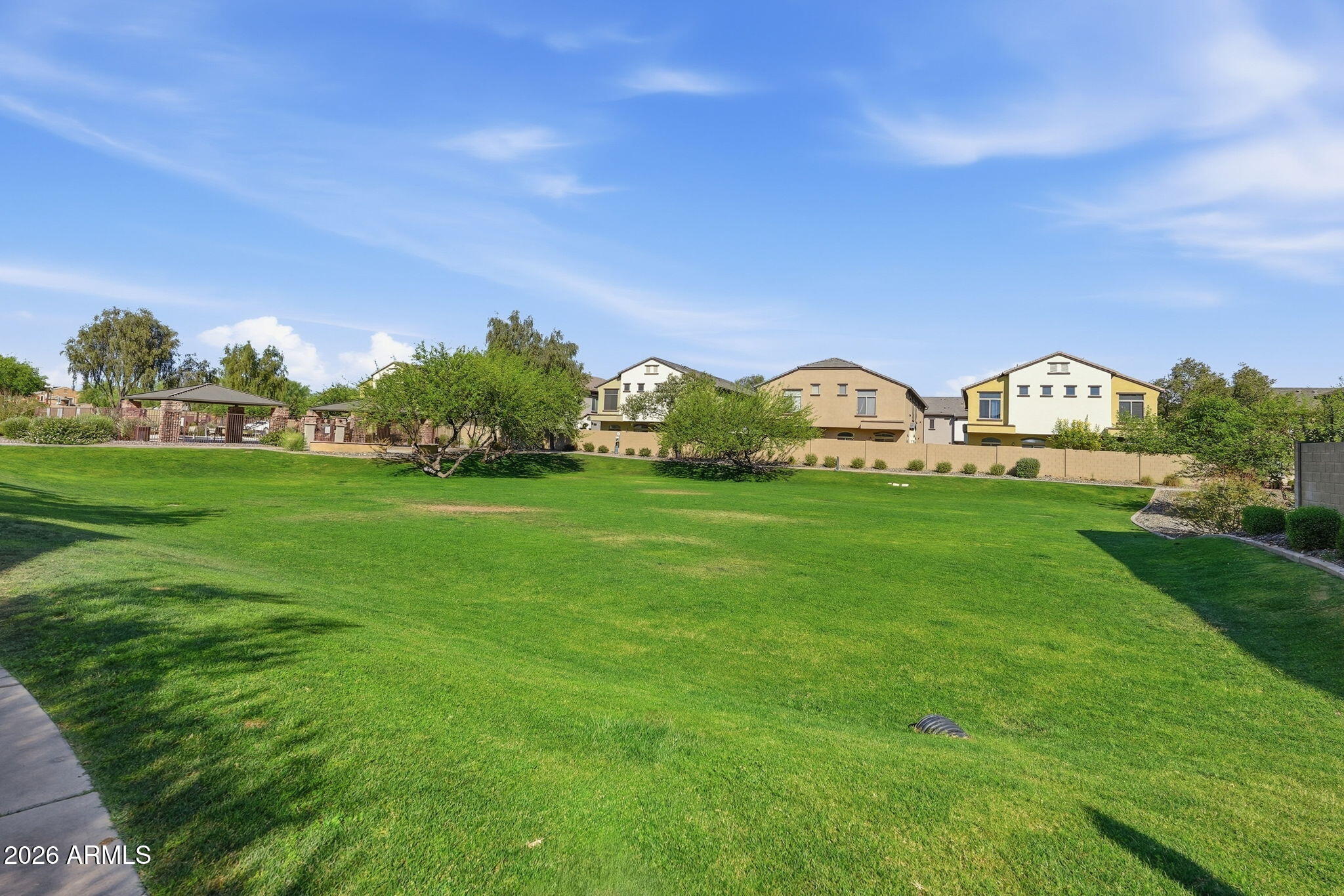 2725 E MINE CREEK Road 1013
