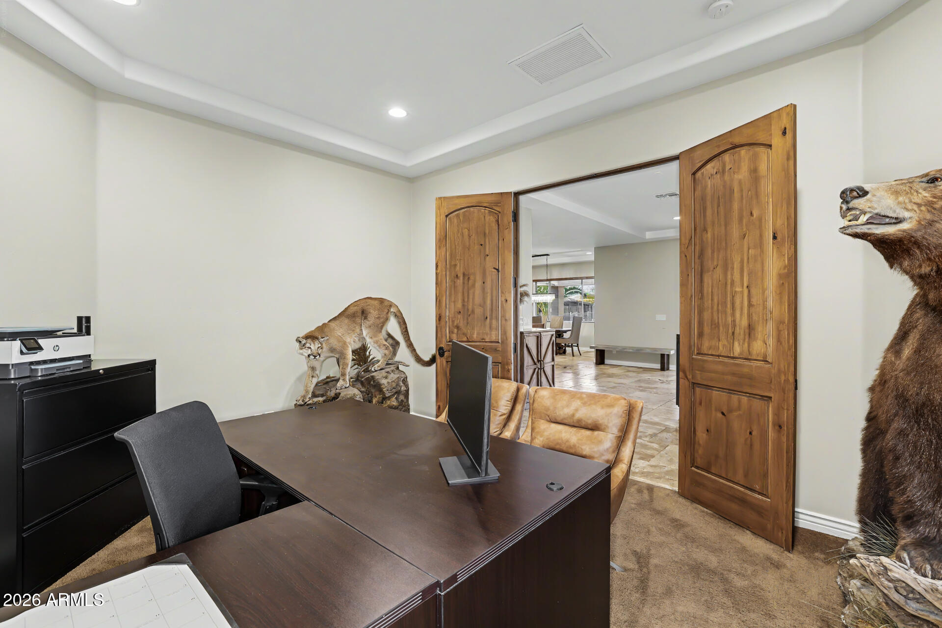 806 W DESERT RANCH Road