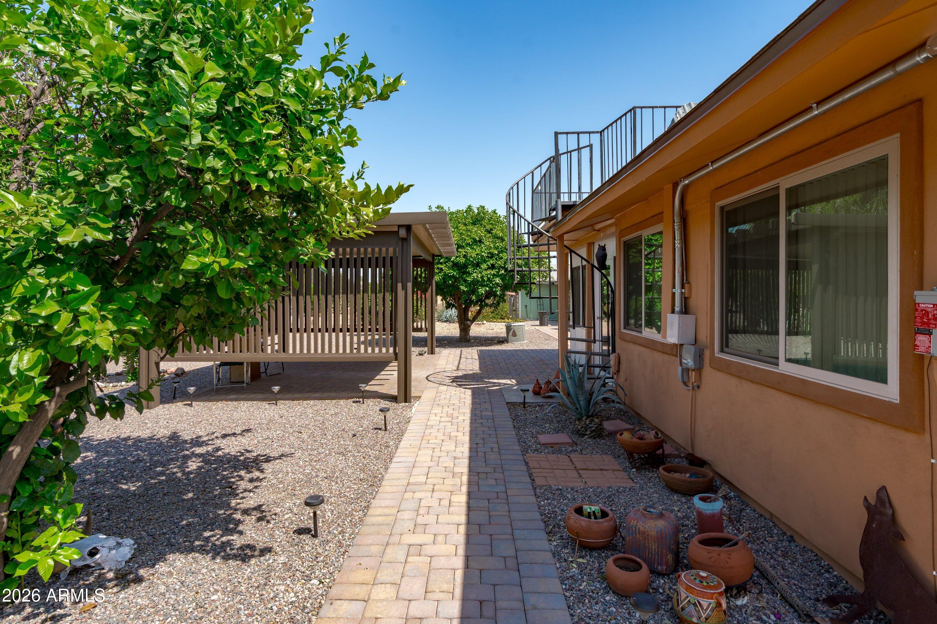 13226 W POMEGRANATE Drive