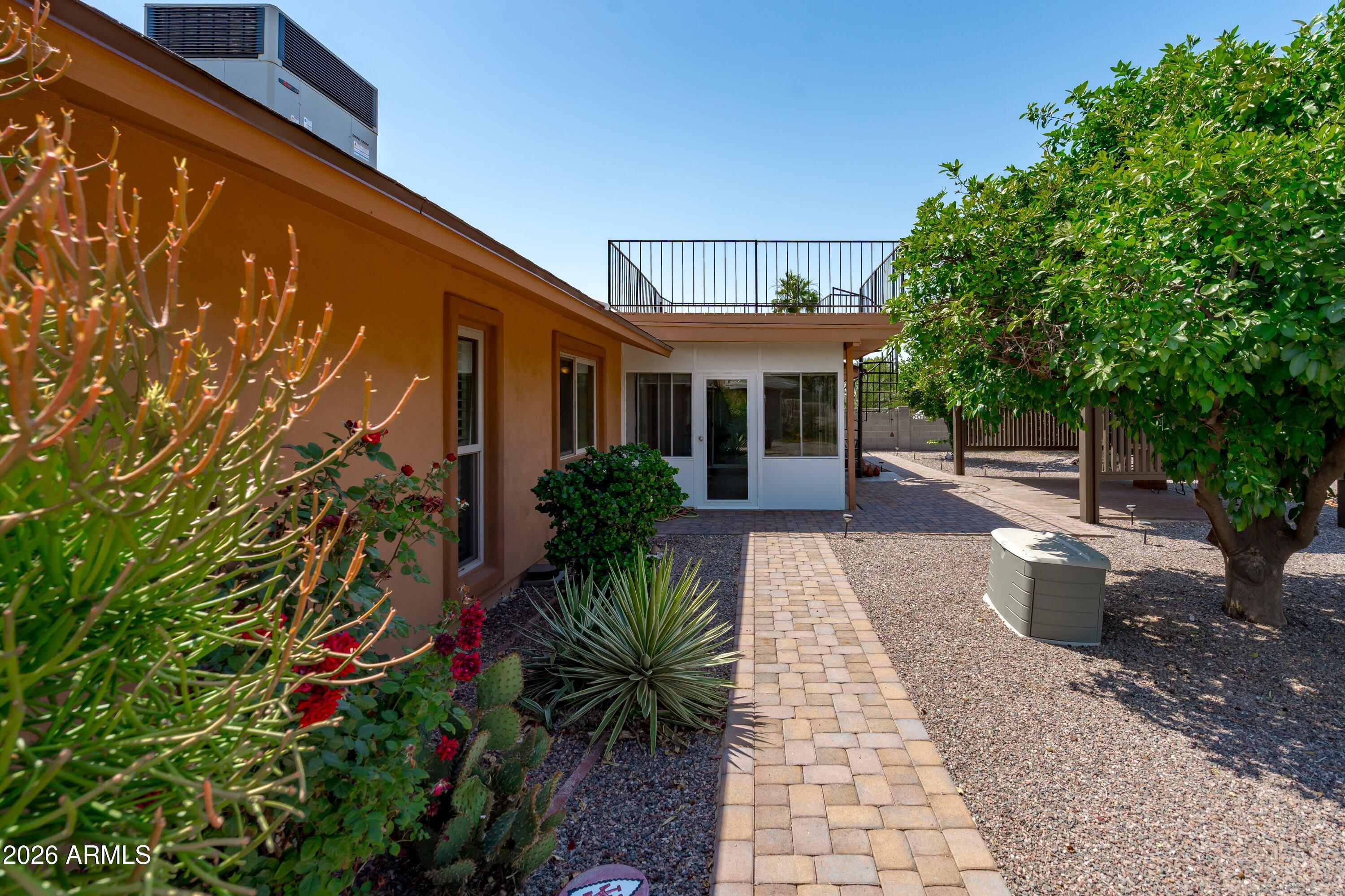 13226 W POMEGRANATE Drive