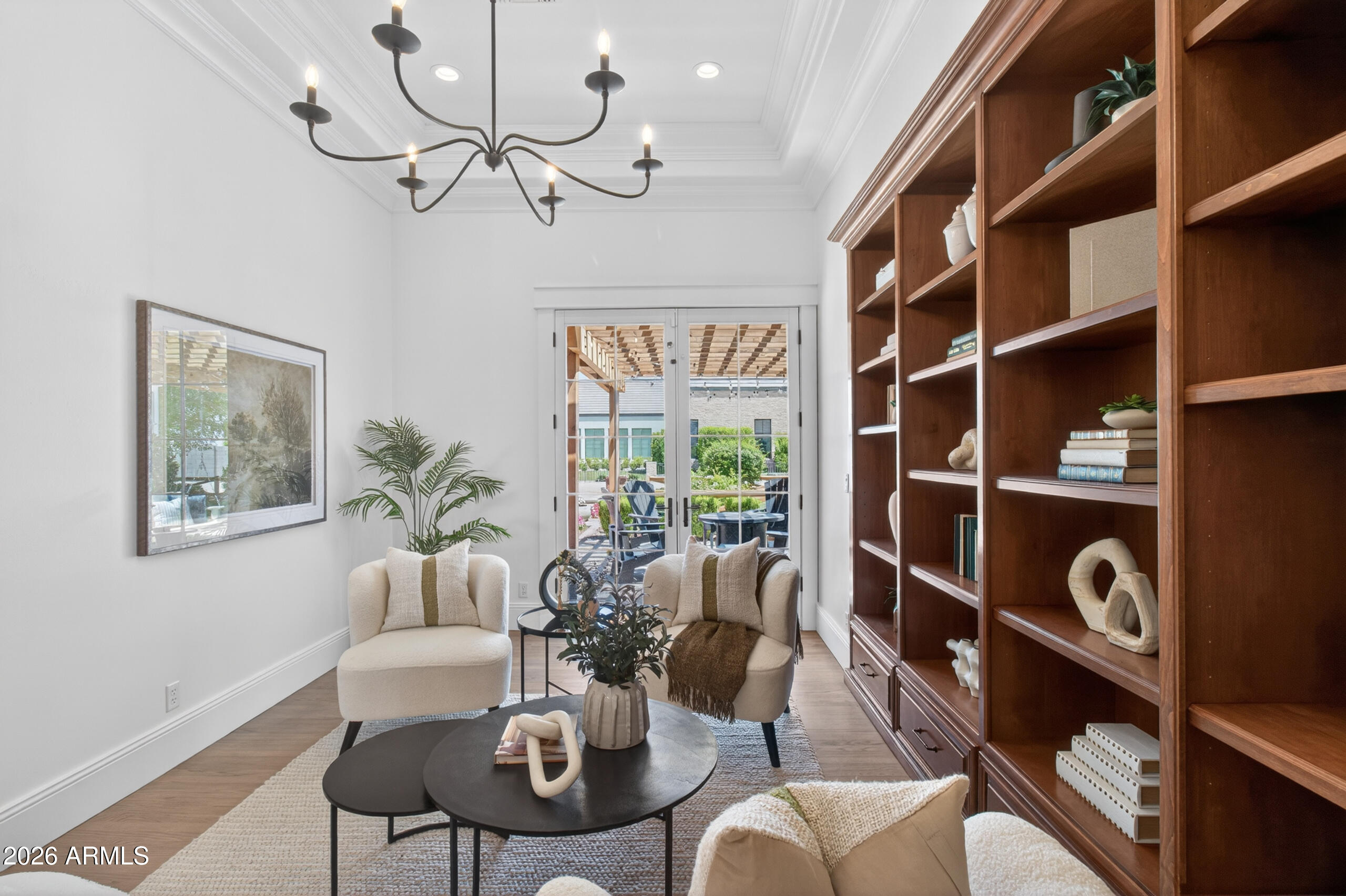 2677 E QUEEN CREEK Road