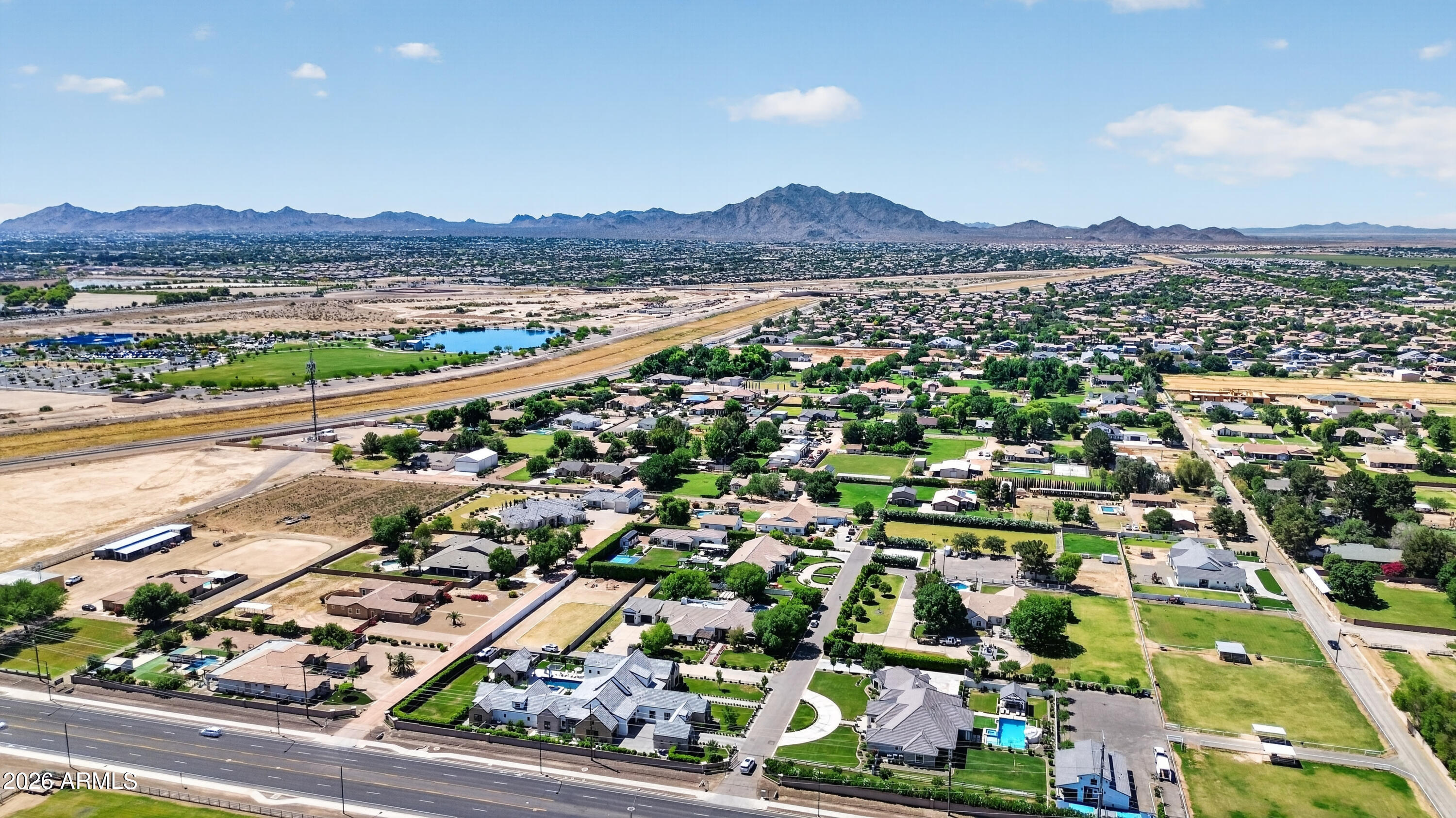 2677 E QUEEN CREEK Road