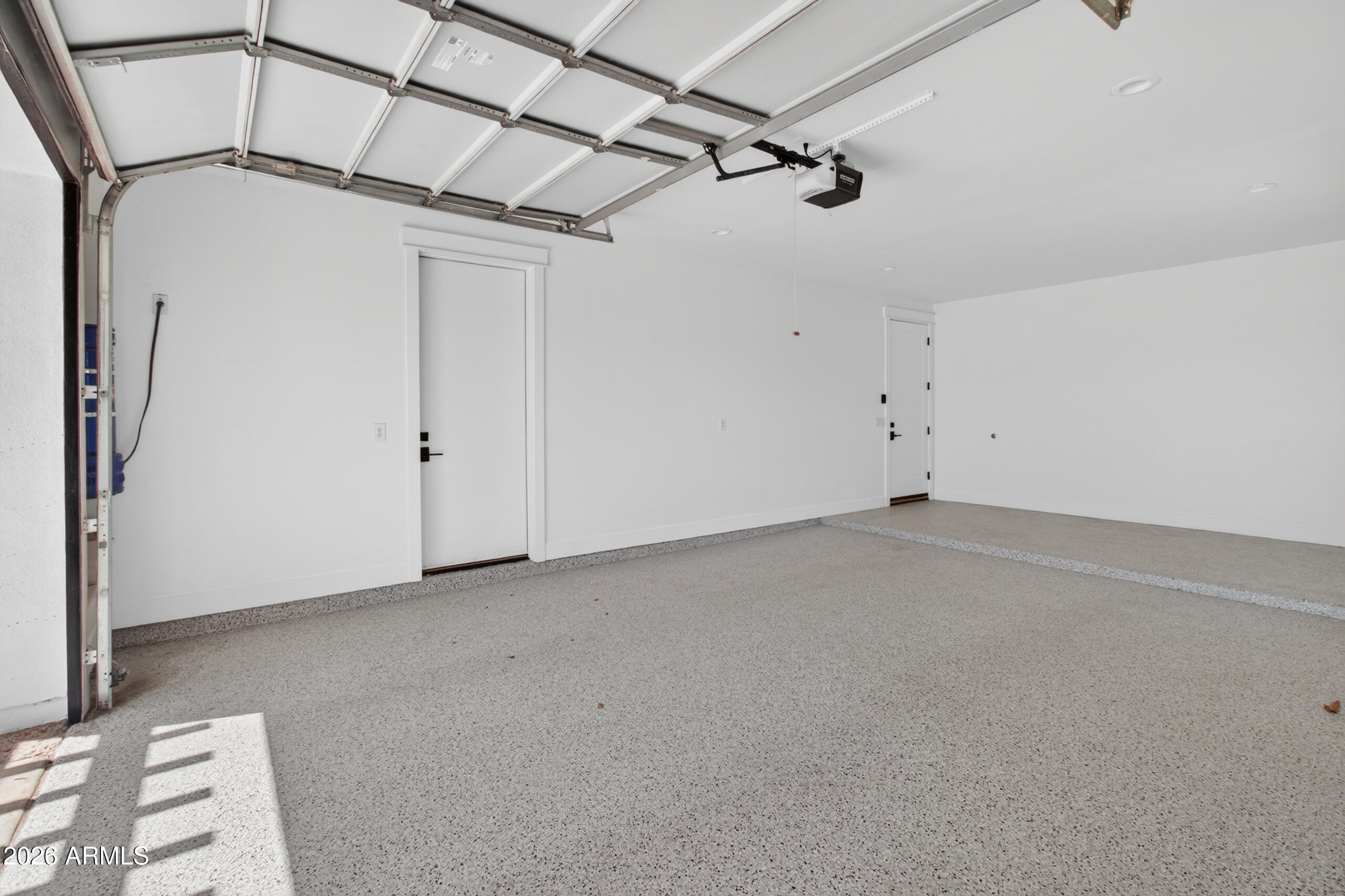 2677 E QUEEN CREEK Road