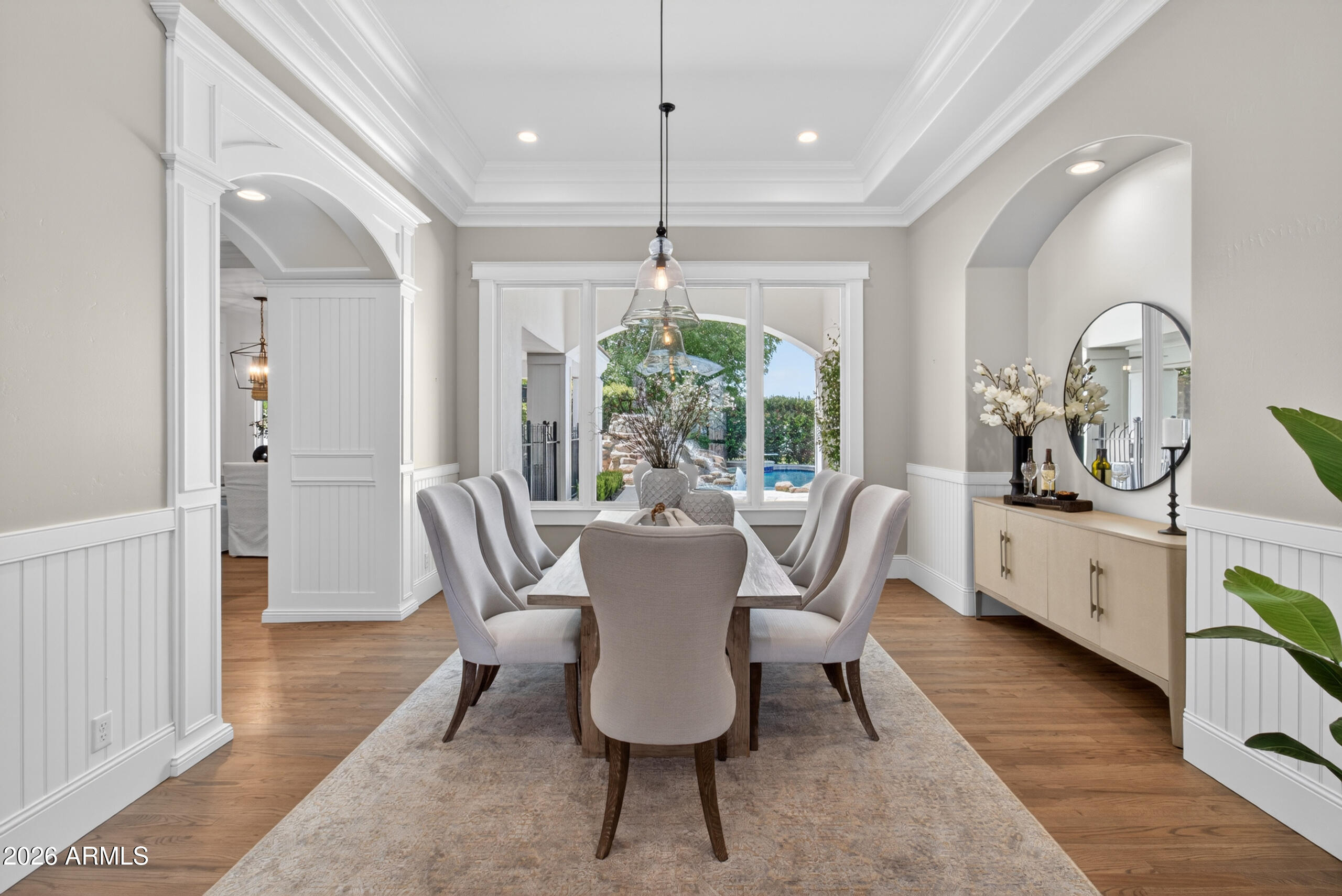 2677 E QUEEN CREEK Road