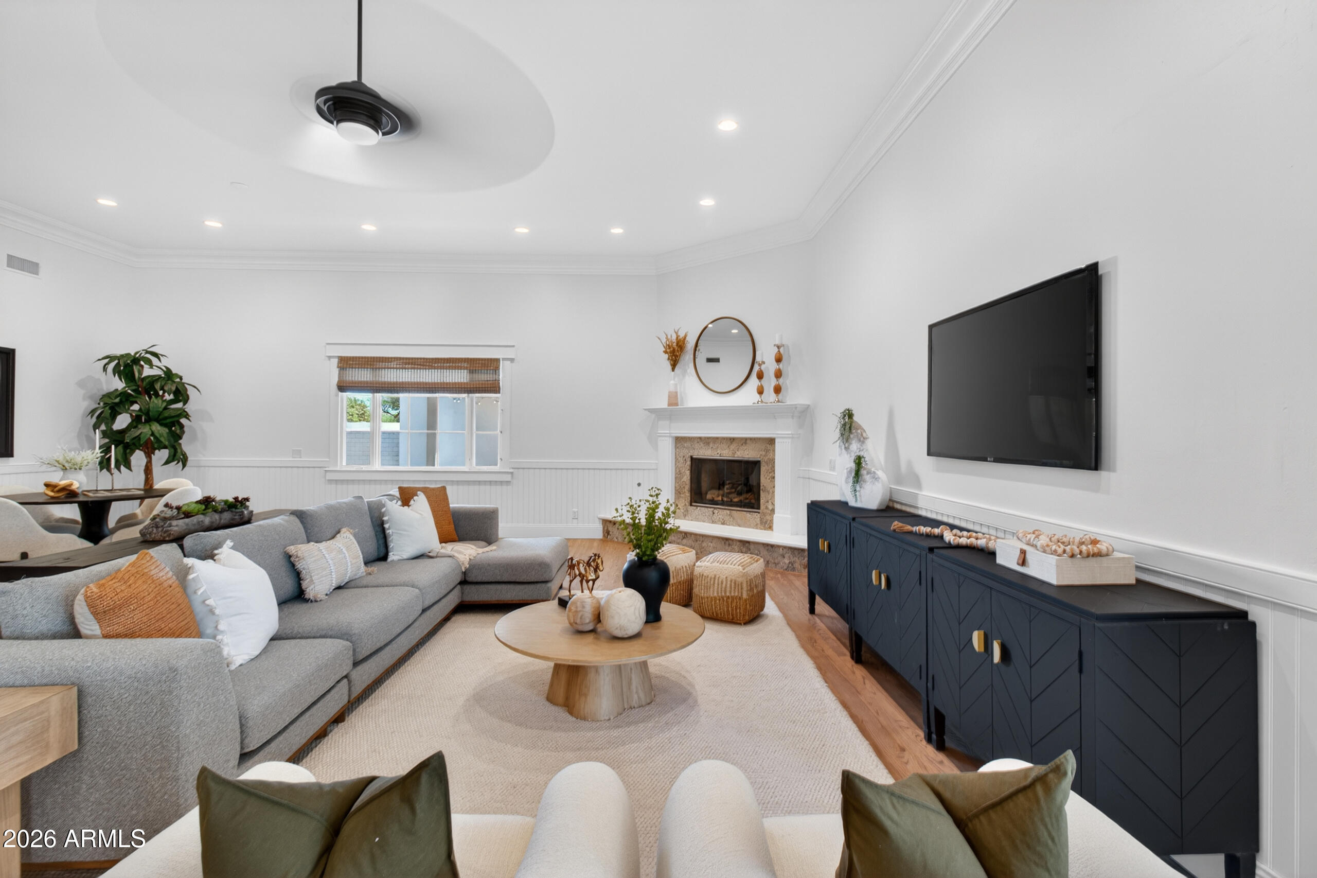 2677 E QUEEN CREEK Road
