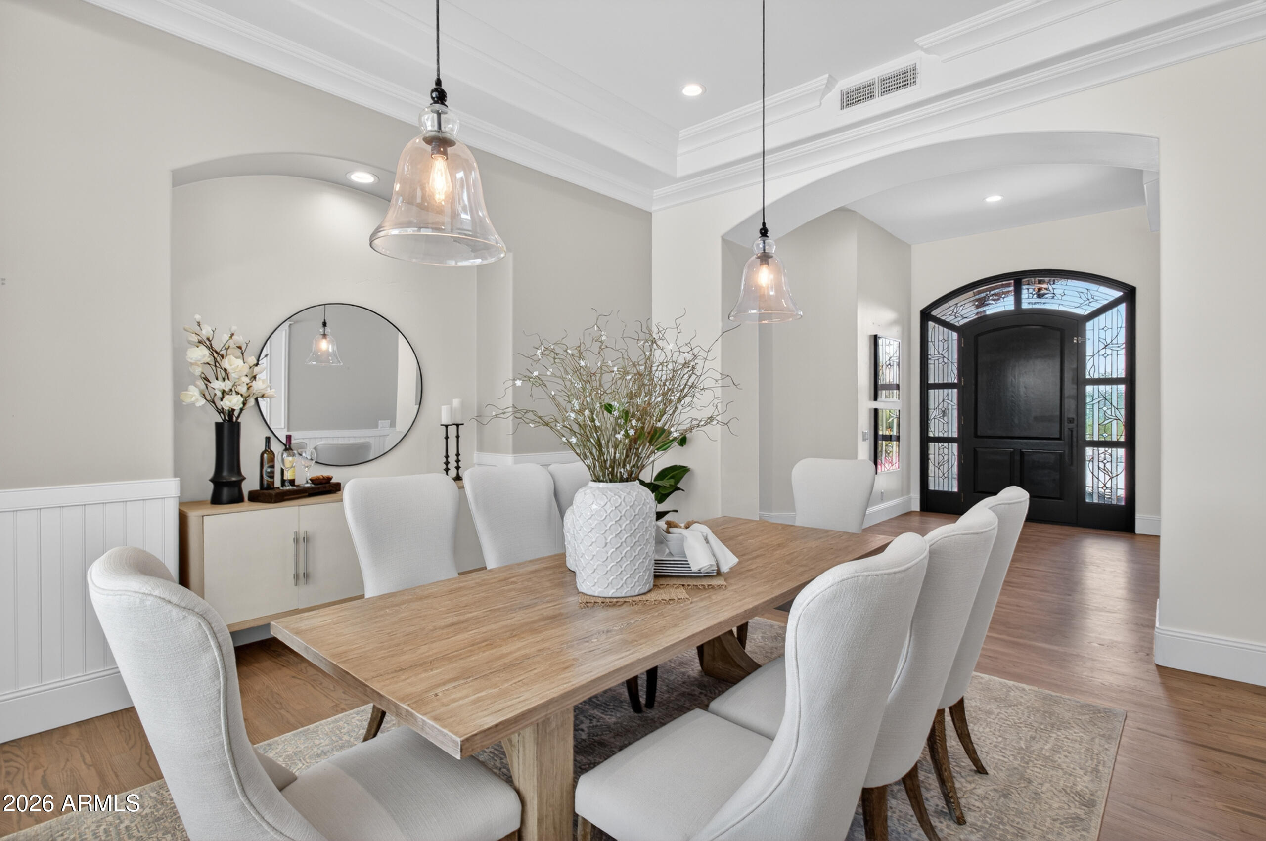 2677 E QUEEN CREEK Road