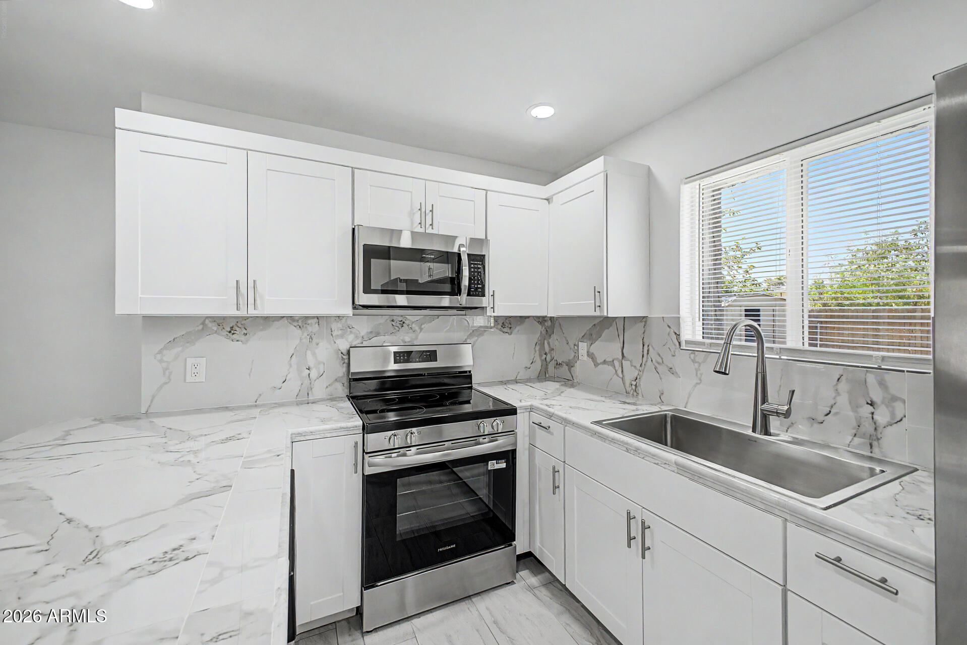 3253 W PORT AU PRINCE Lane