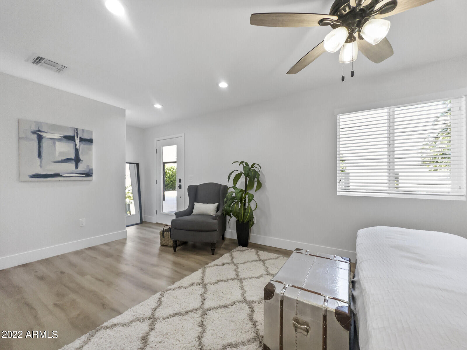 3440 E LAUREL Lane