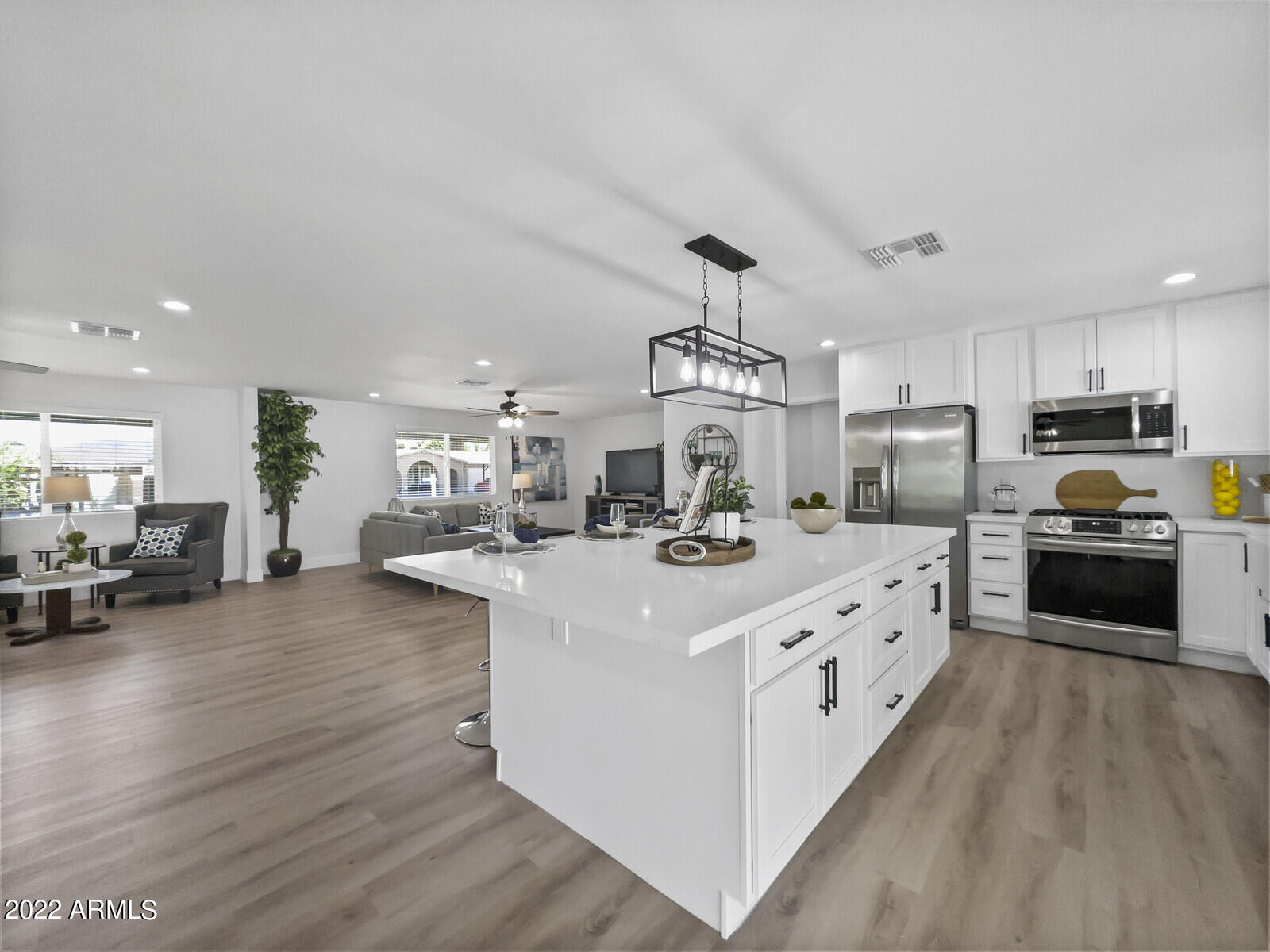 3440 E LAUREL Lane