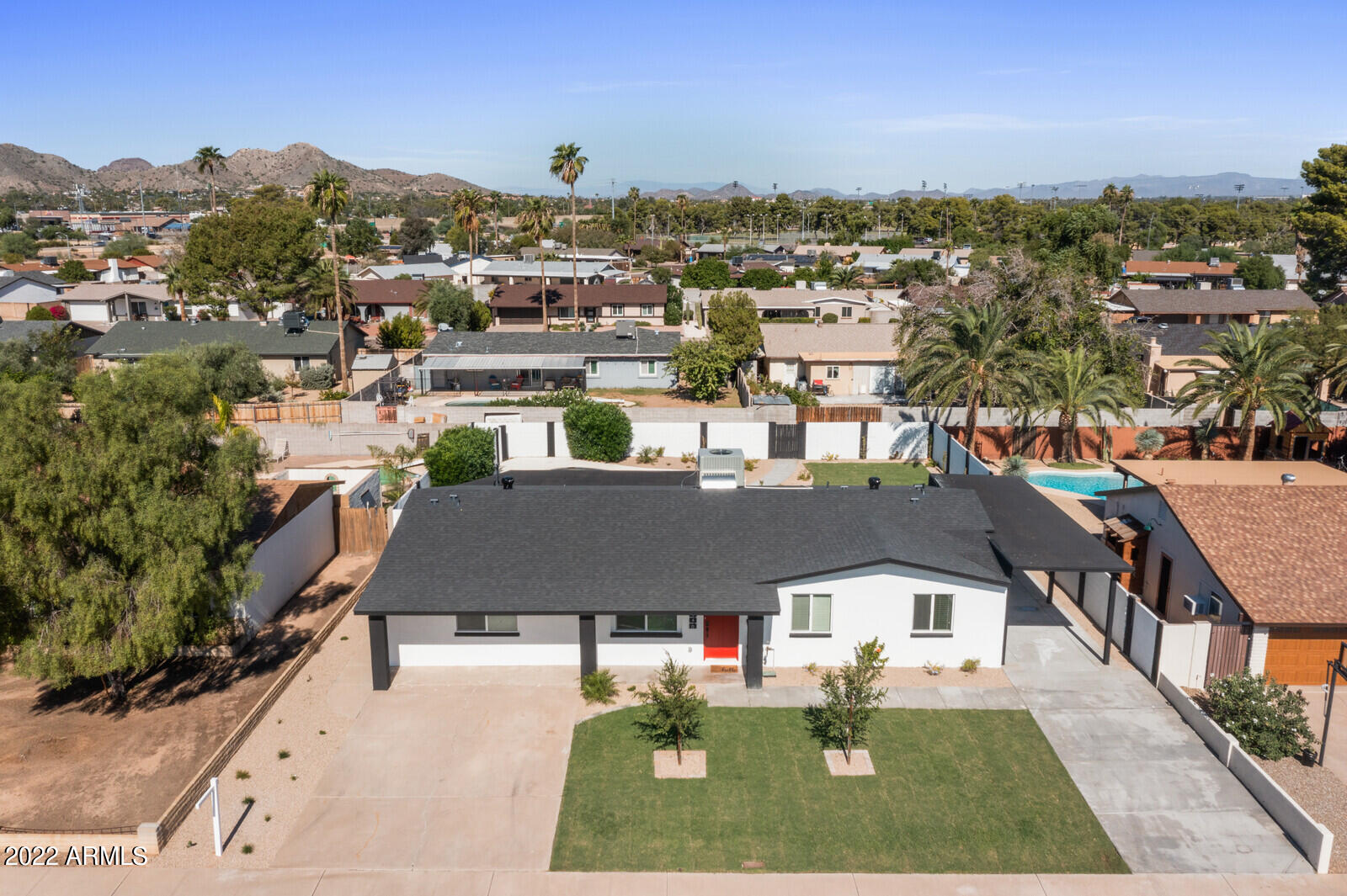 3440 E LAUREL Lane