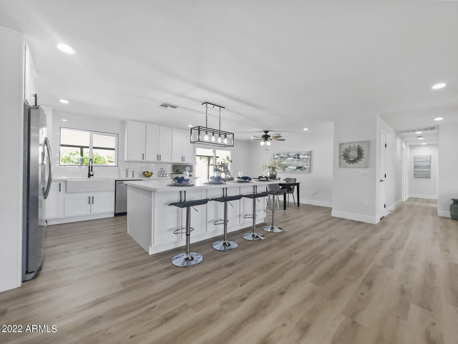 3440 E LAUREL Lane