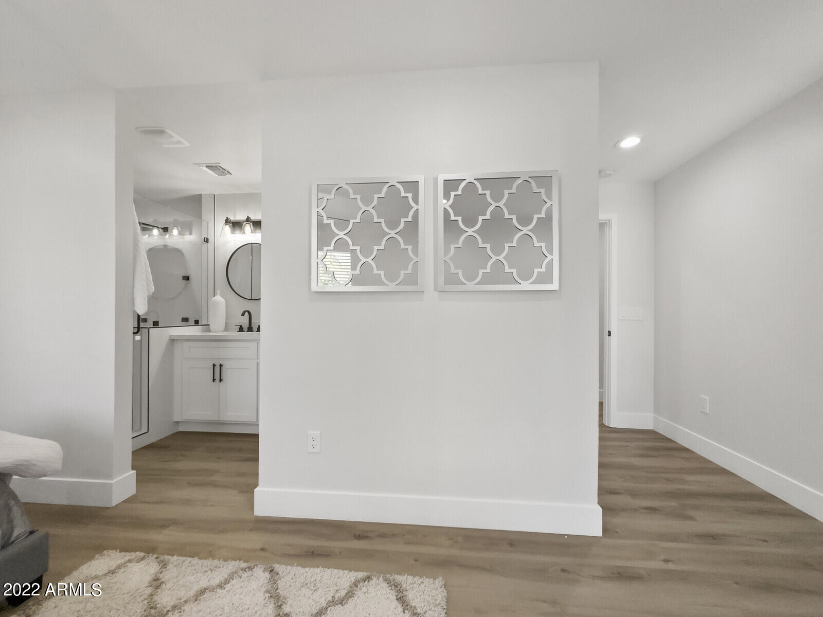 3440 E LAUREL Lane