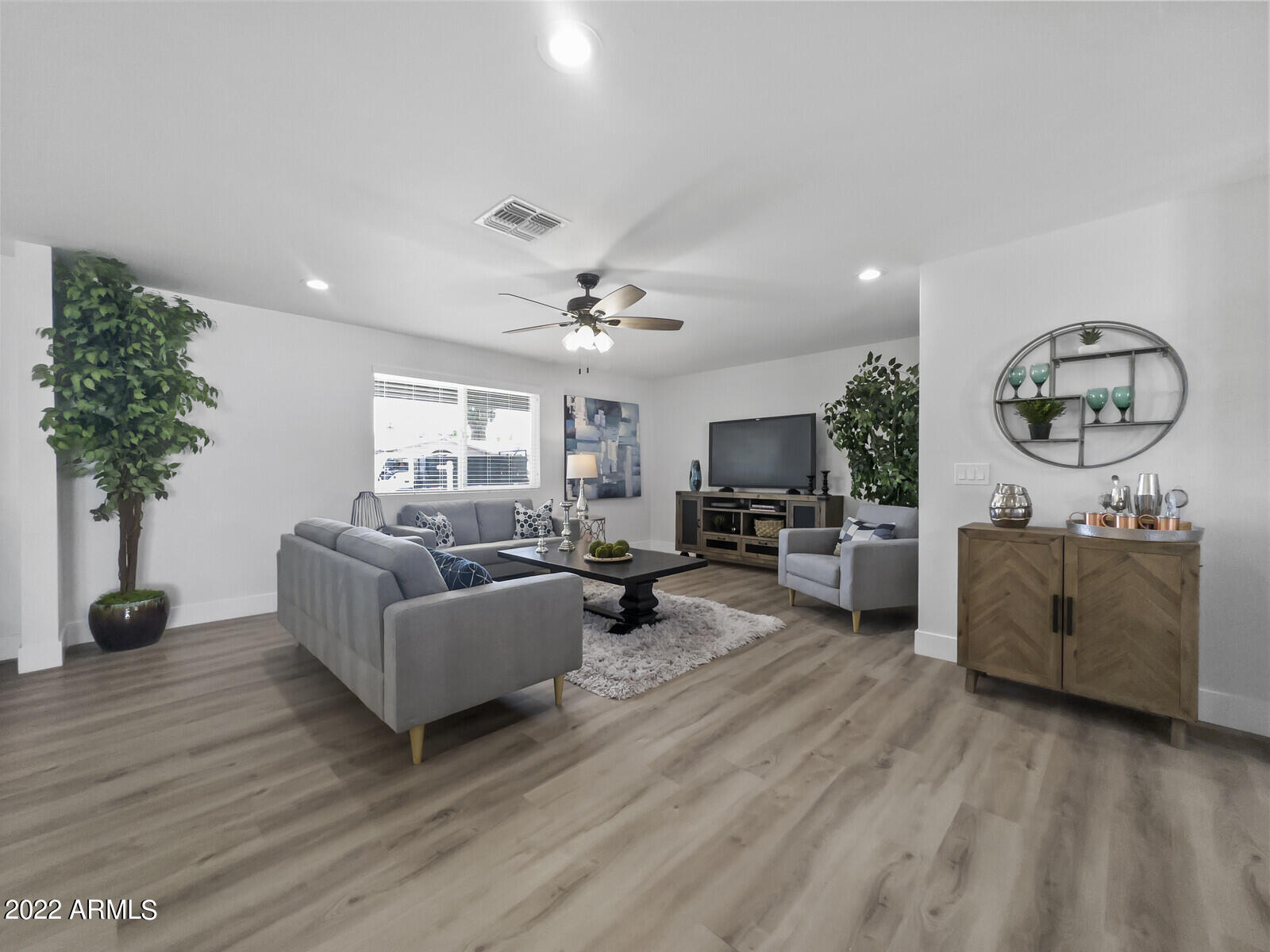 3440 E LAUREL Lane