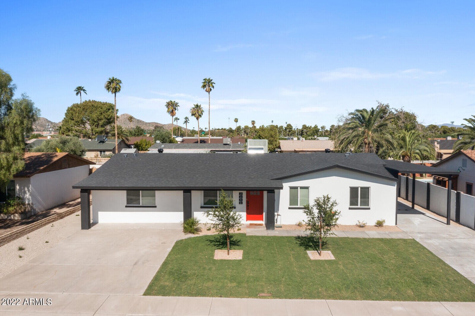 3440 E LAUREL Lane
