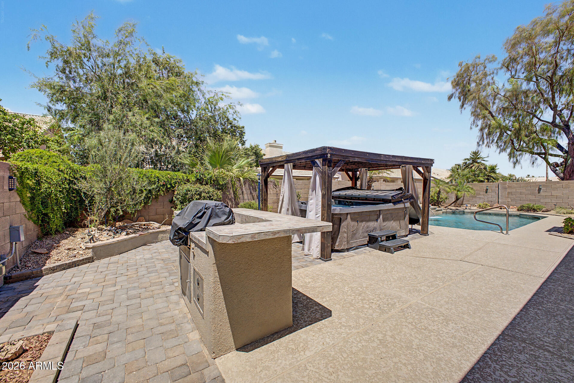 4136 W LAREDO Street