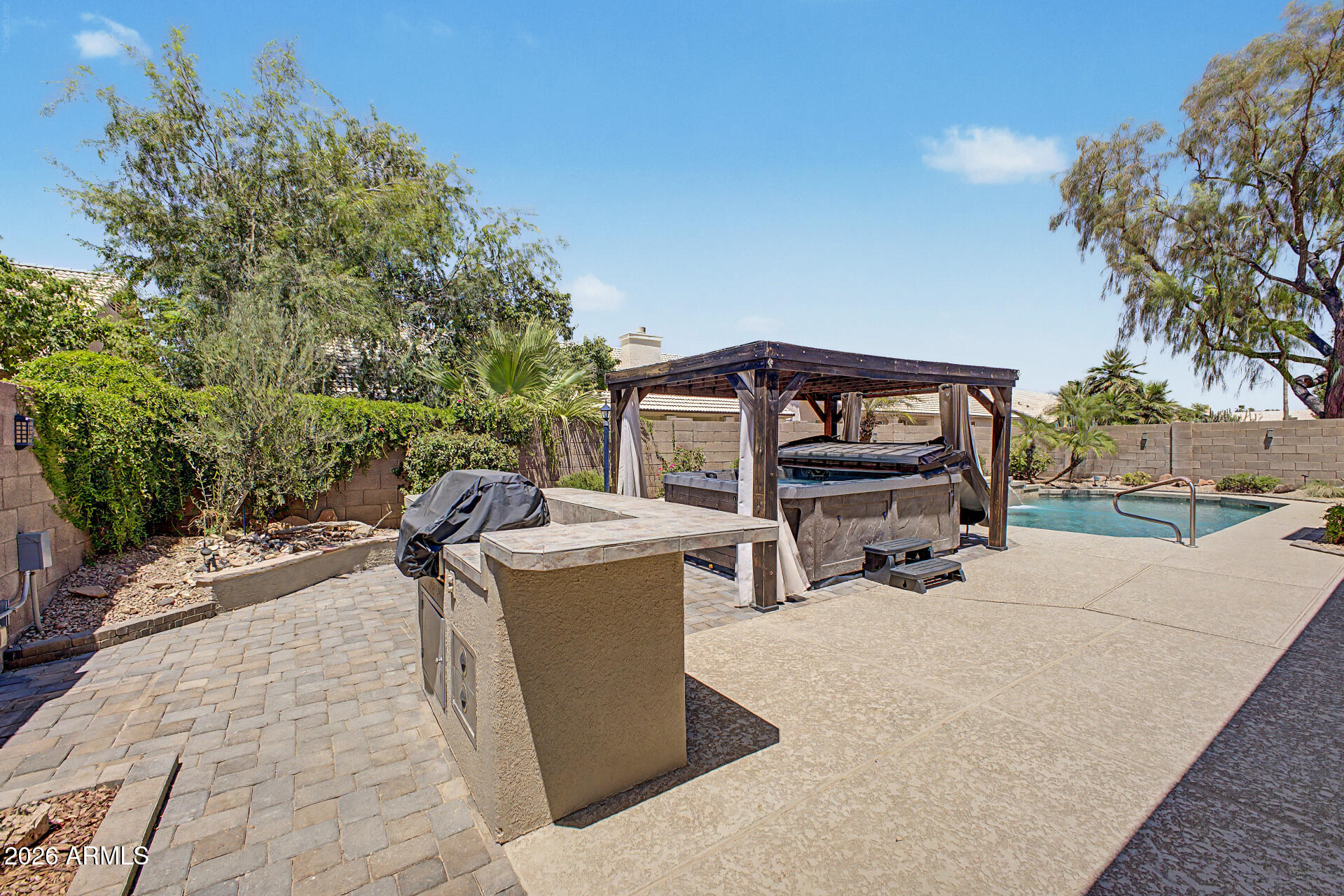 4136 W LAREDO Street