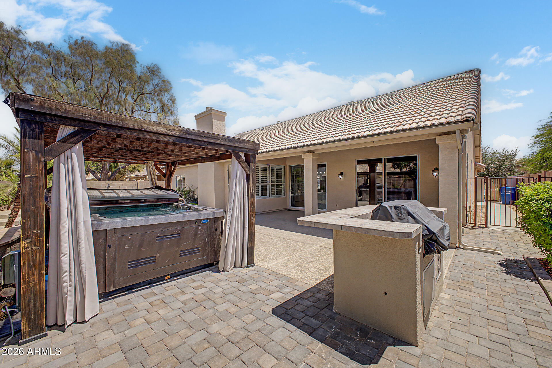 4136 W LAREDO Street