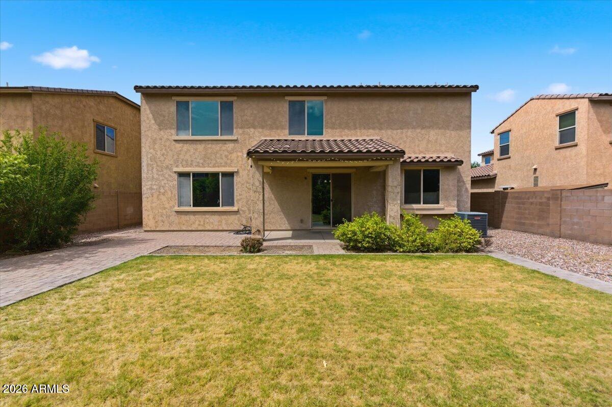 1471 E FLAMINGO Way
