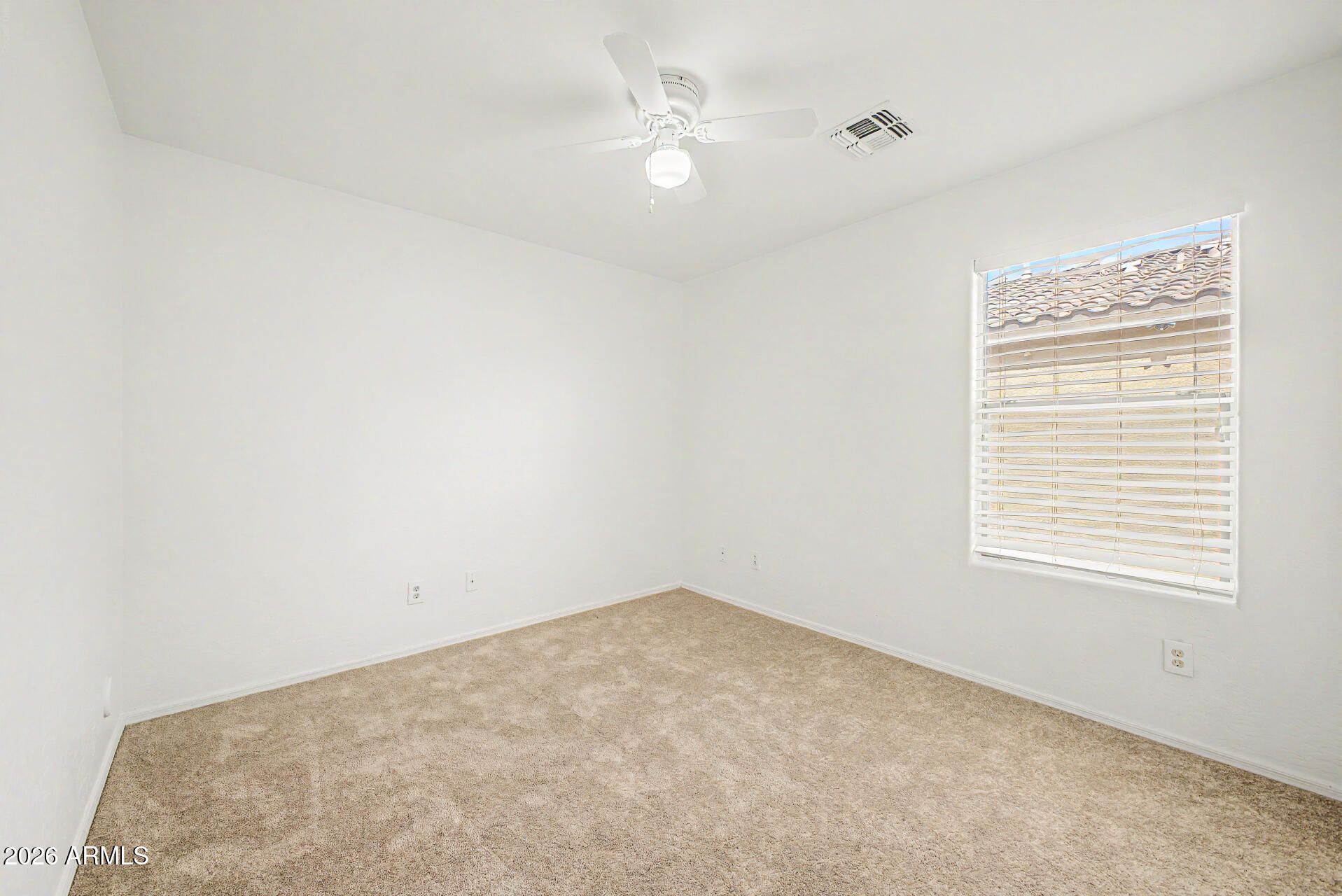 42322 W OAKLAND Drive