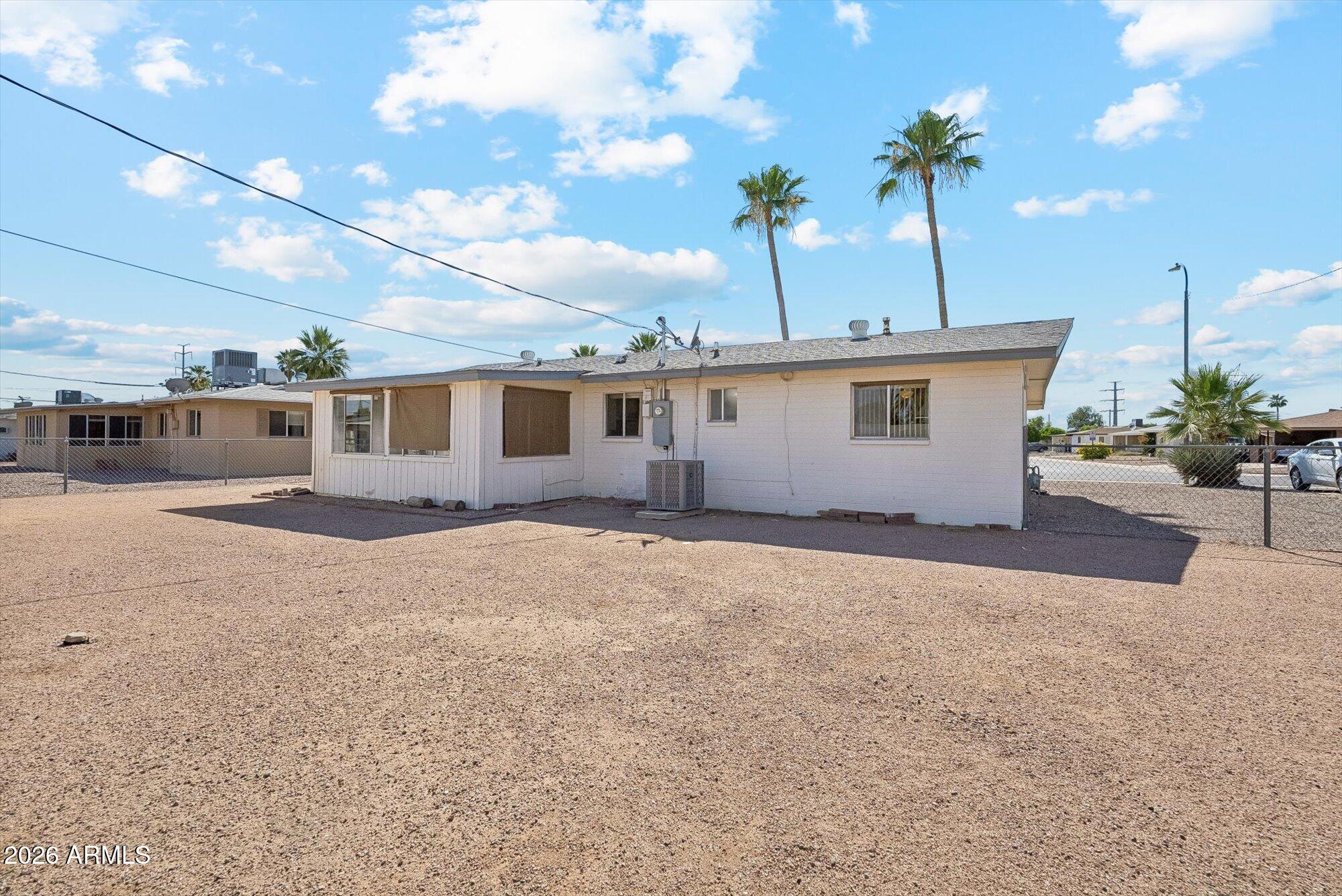 517 N 53RD Place