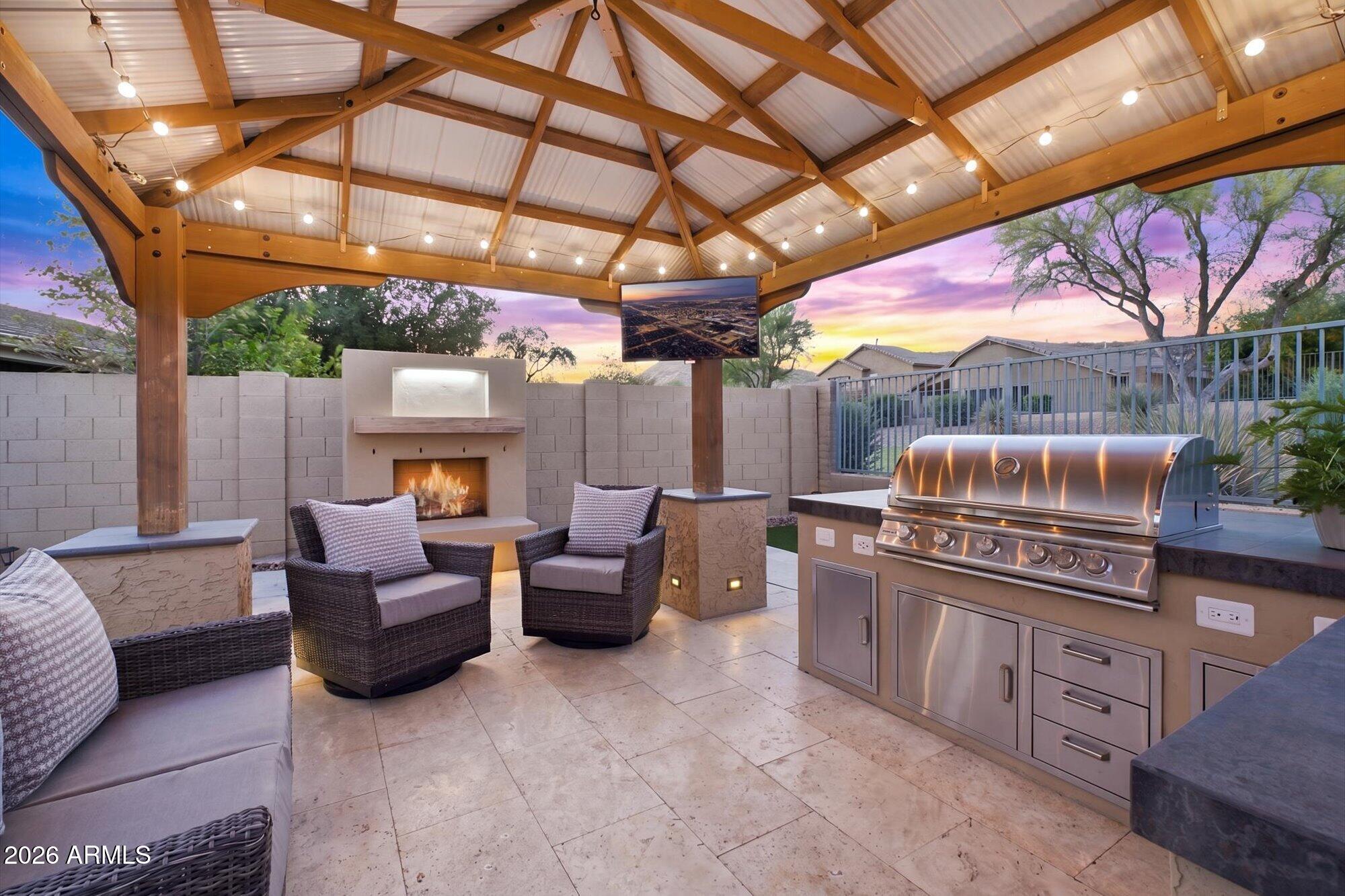 25627 N HACKBERRY Drive