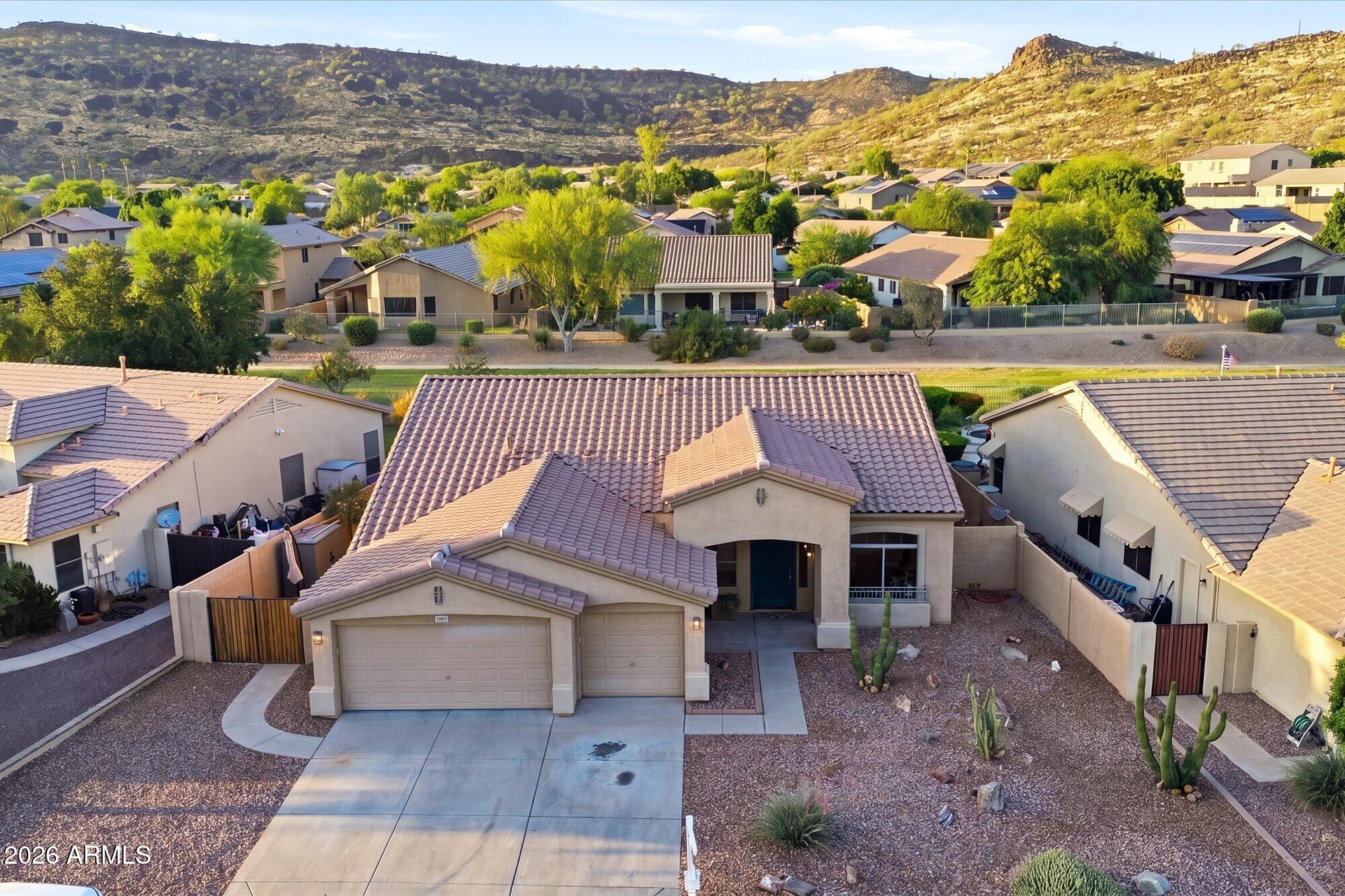 25627 N HACKBERRY Drive