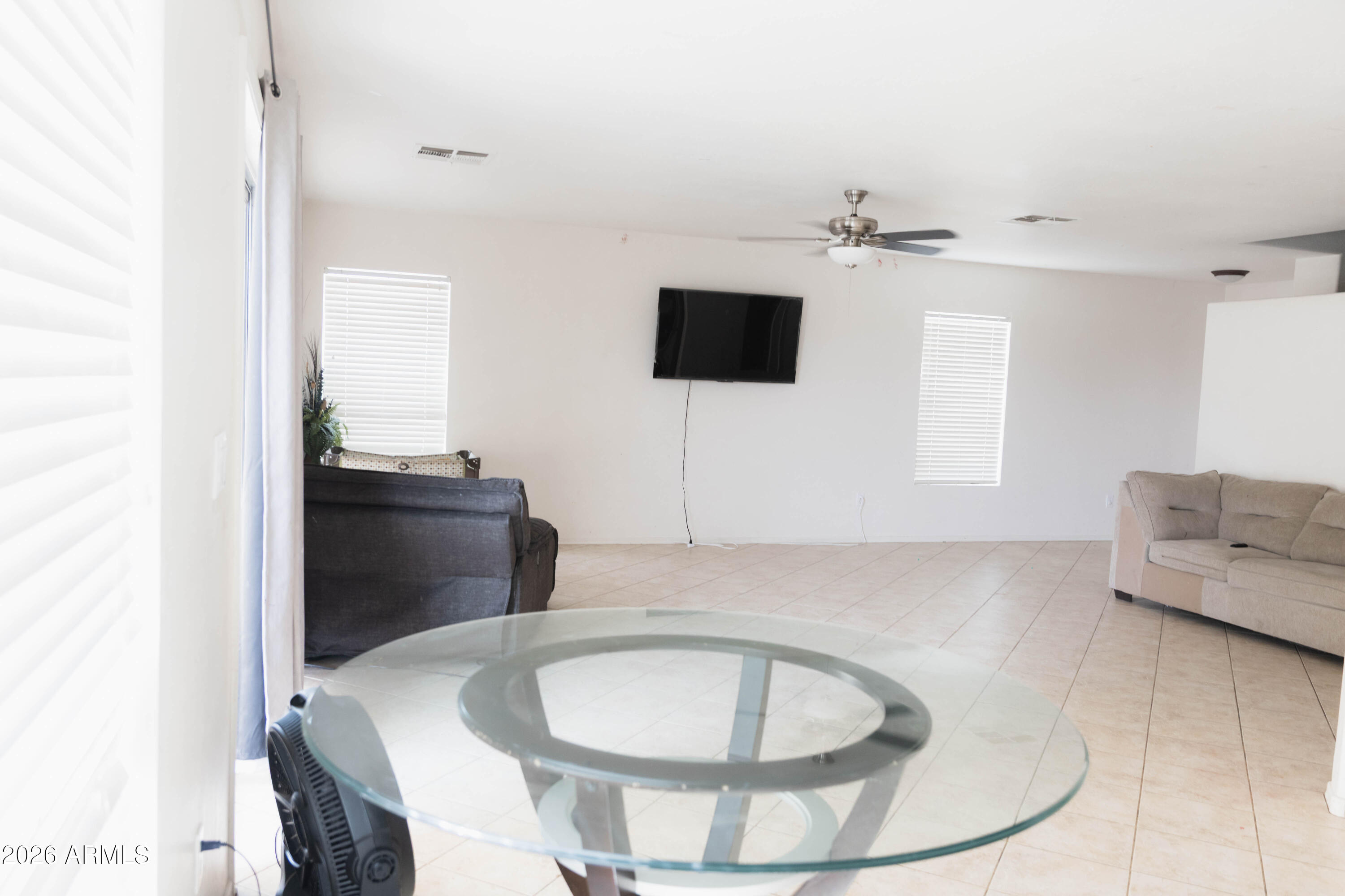 372 S 16TH Street