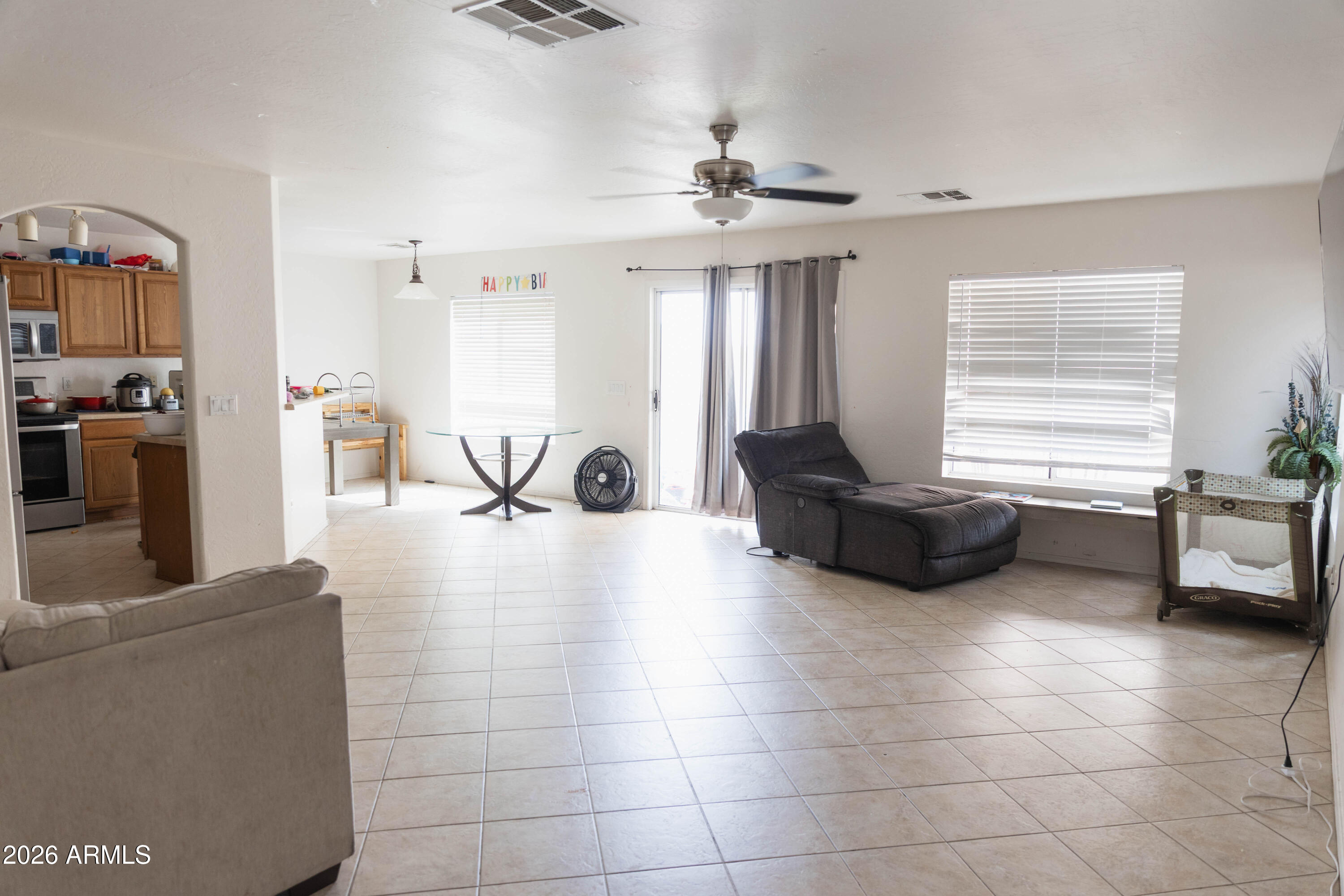 372 S 16TH Street