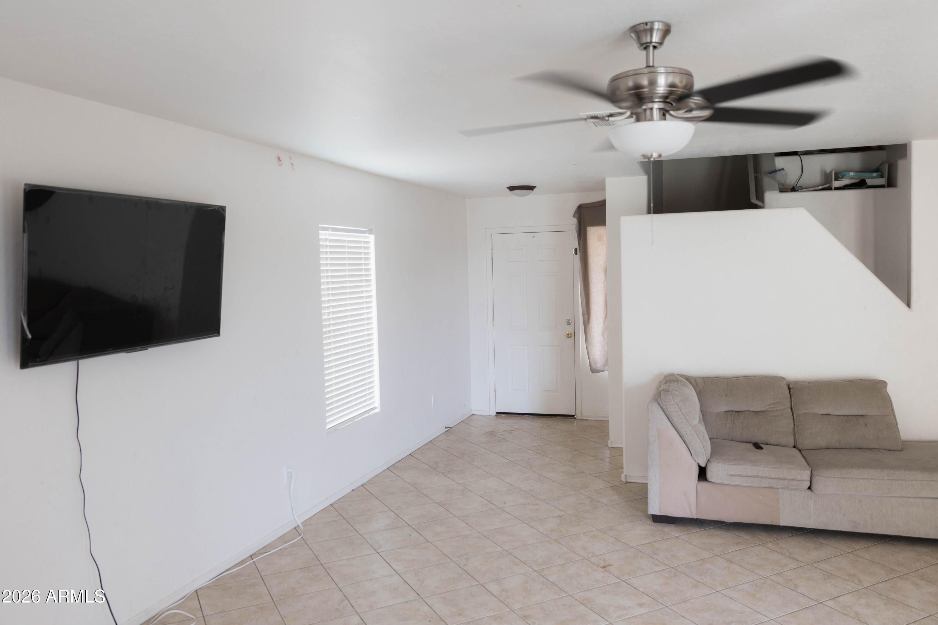 372 S 16TH Street