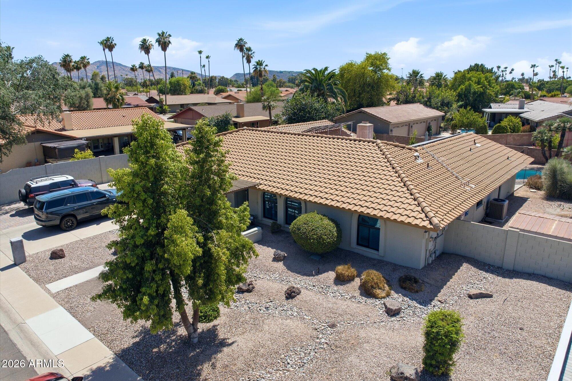 15834 N 6TH Place
