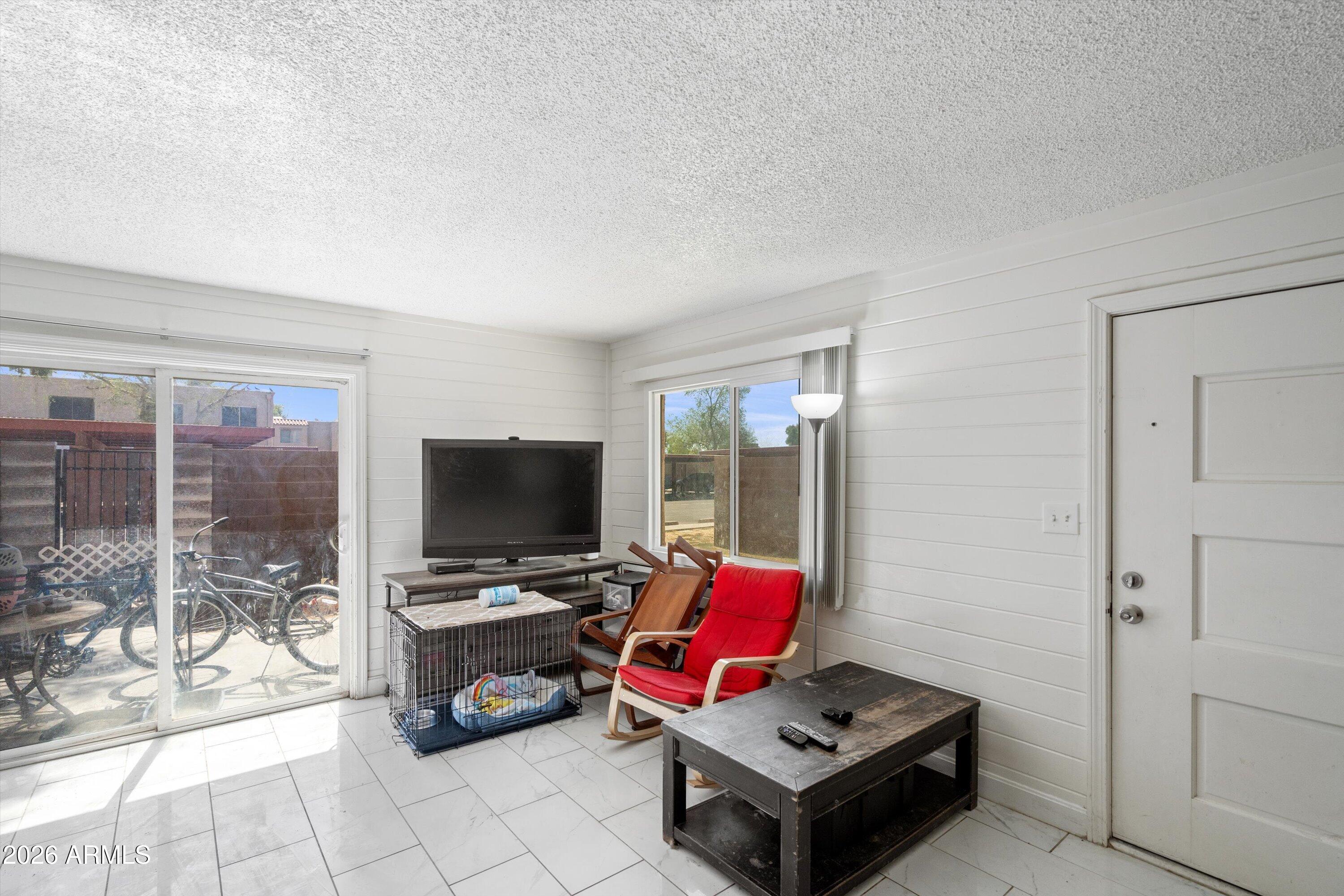 600 S DOBSON Road 88