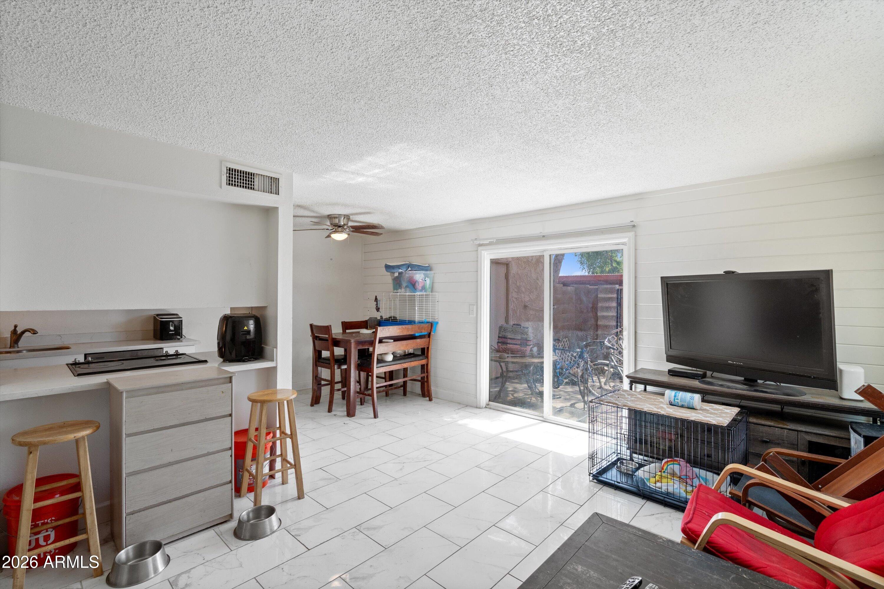 600 S DOBSON Road 88