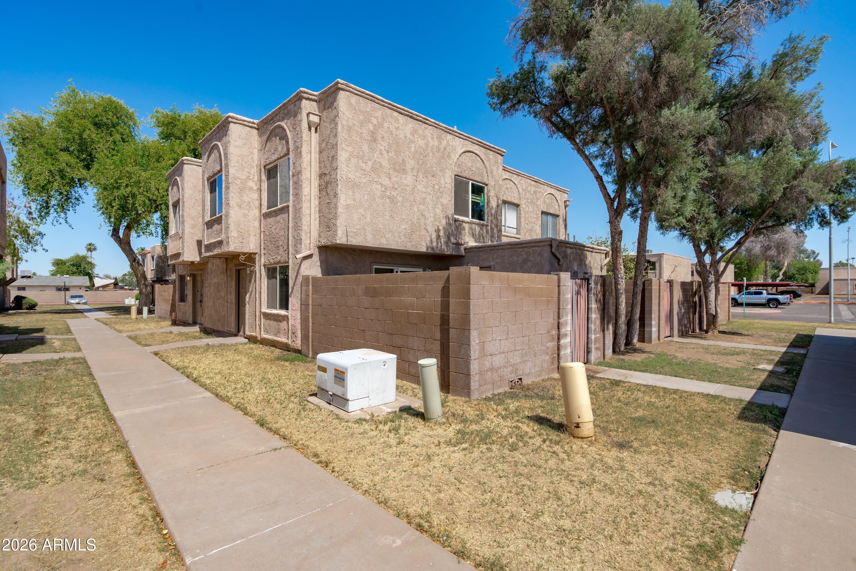 600 S DOBSON Road 88