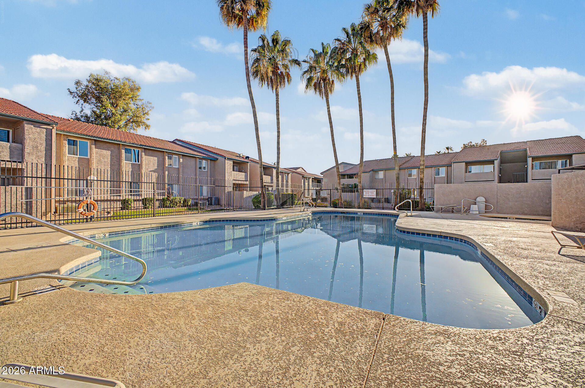 623 W GUADALUPE Road 276
