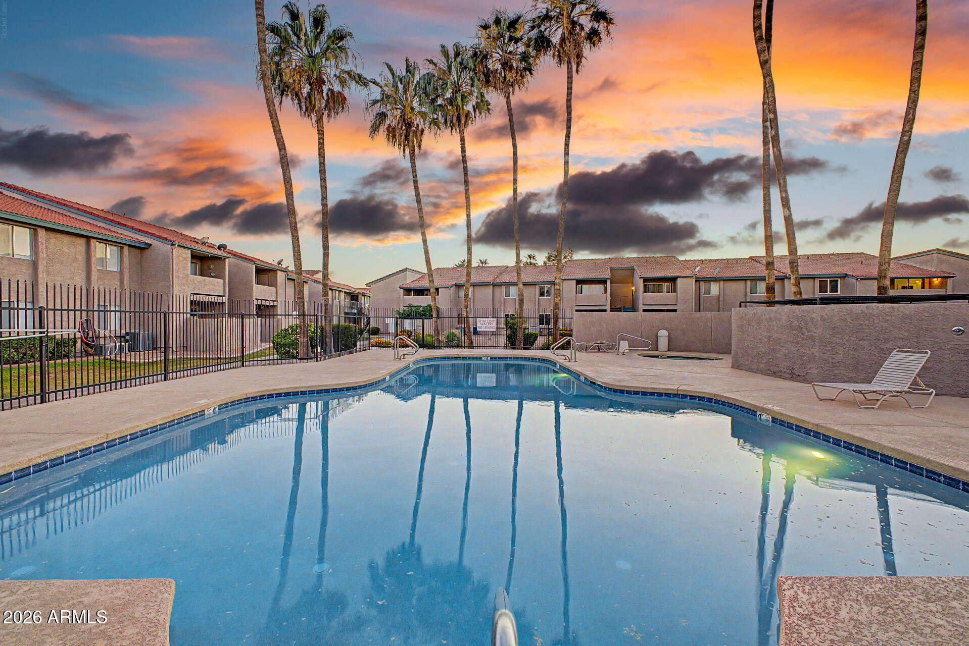 623 W GUADALUPE Road 276
