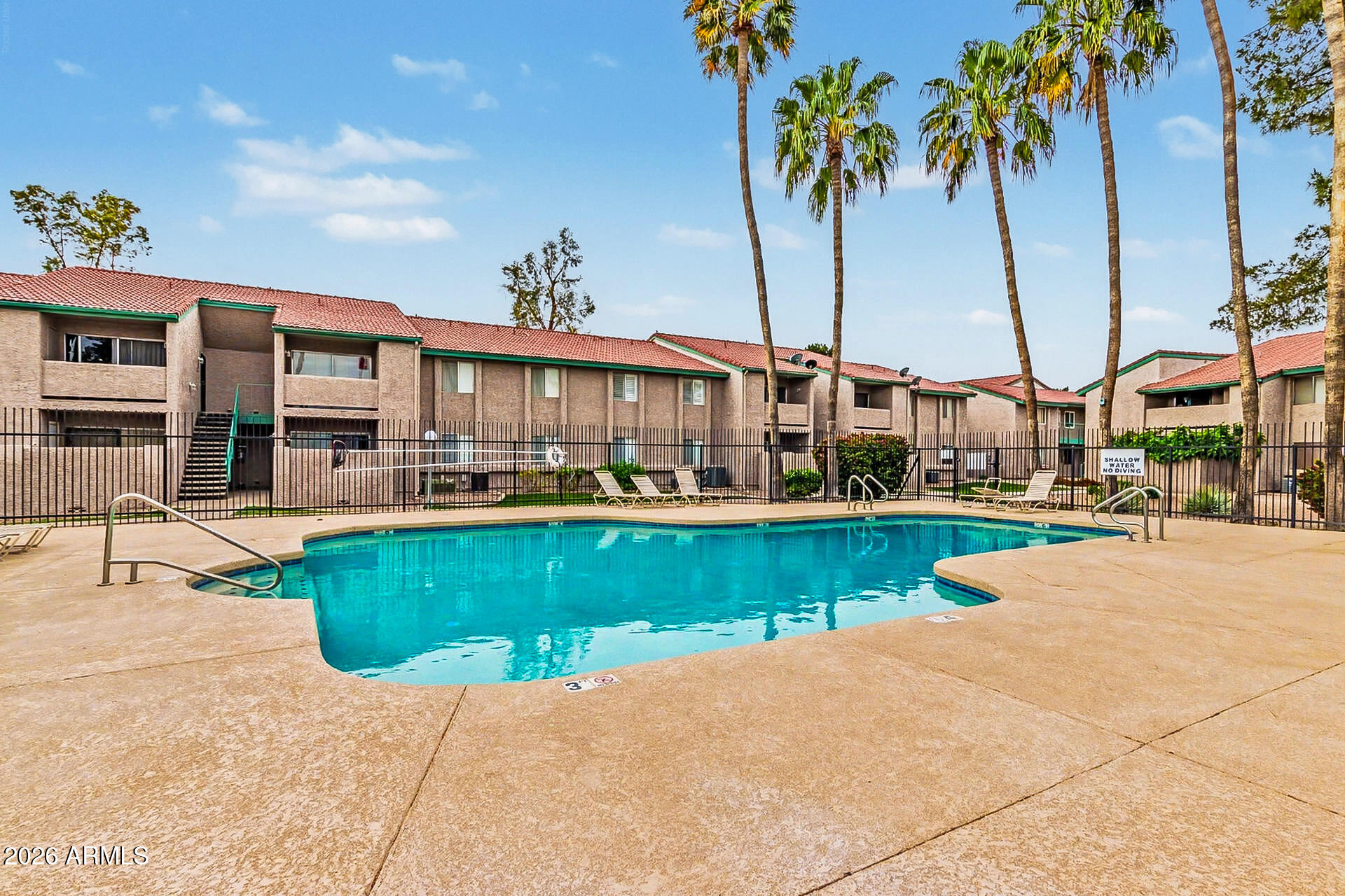 623 W GUADALUPE Road 276