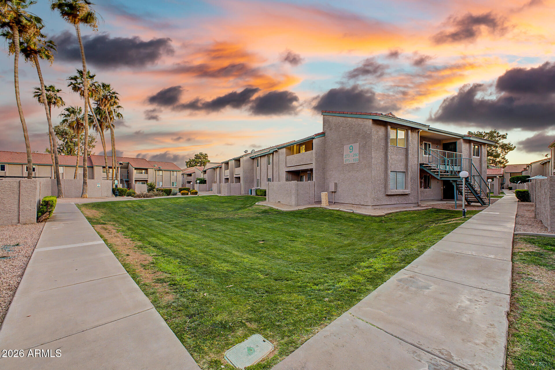 623 W GUADALUPE Road 276