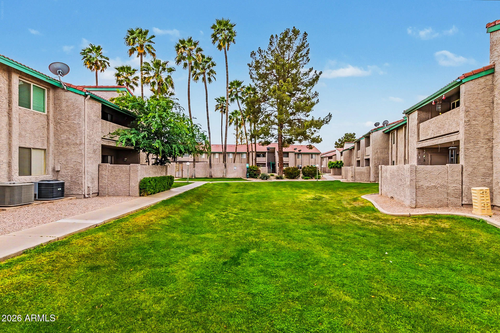 623 W GUADALUPE Road 276