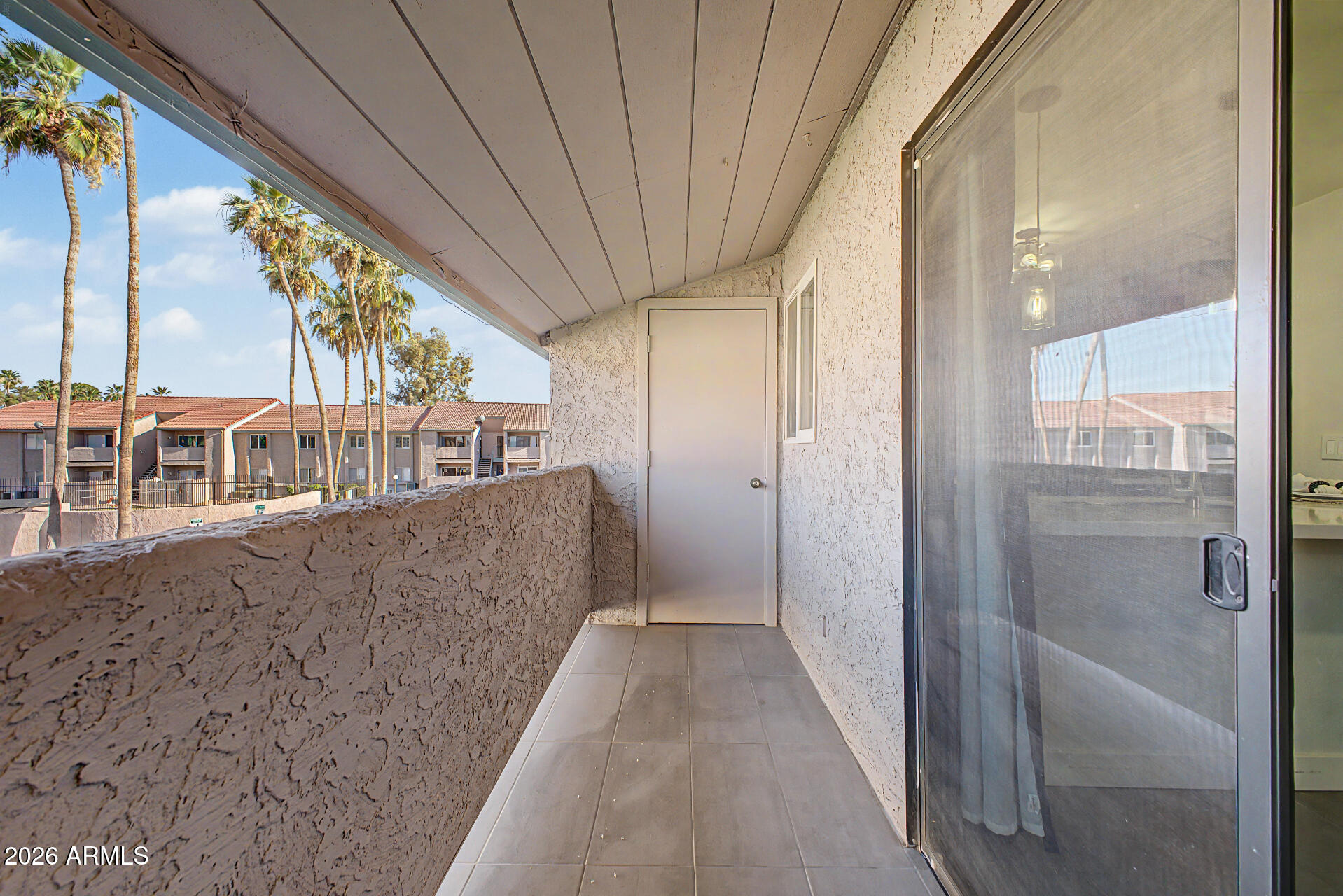 623 W GUADALUPE Road 276