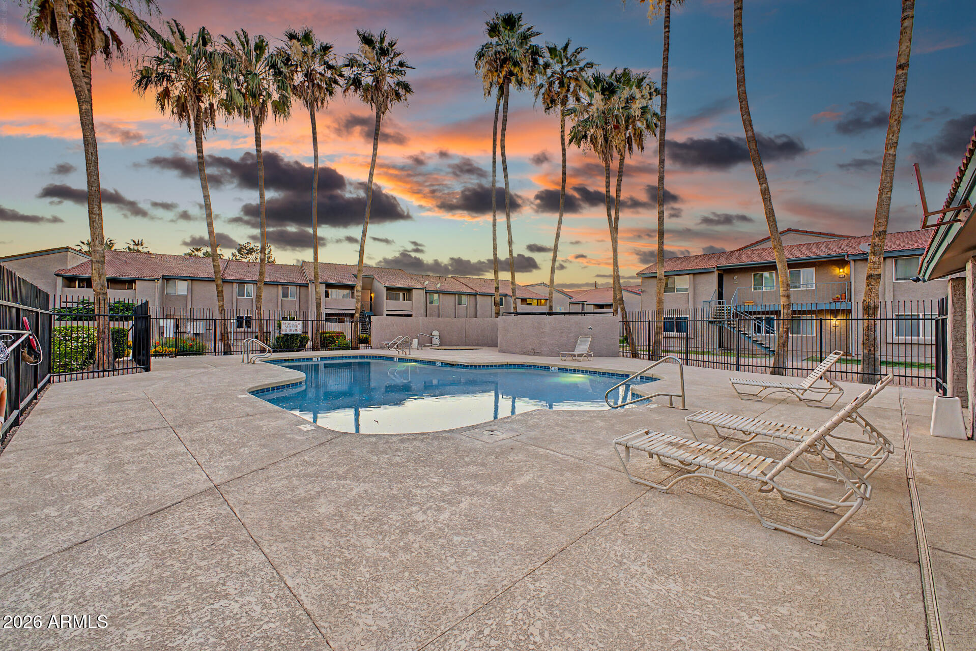 623 W GUADALUPE Road 276