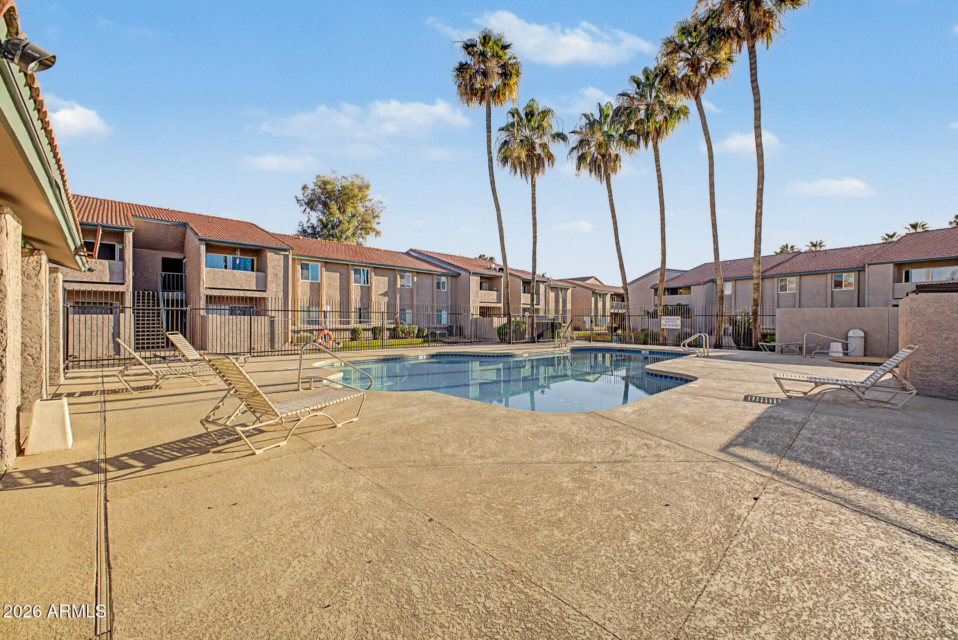 623 W GUADALUPE Road 276