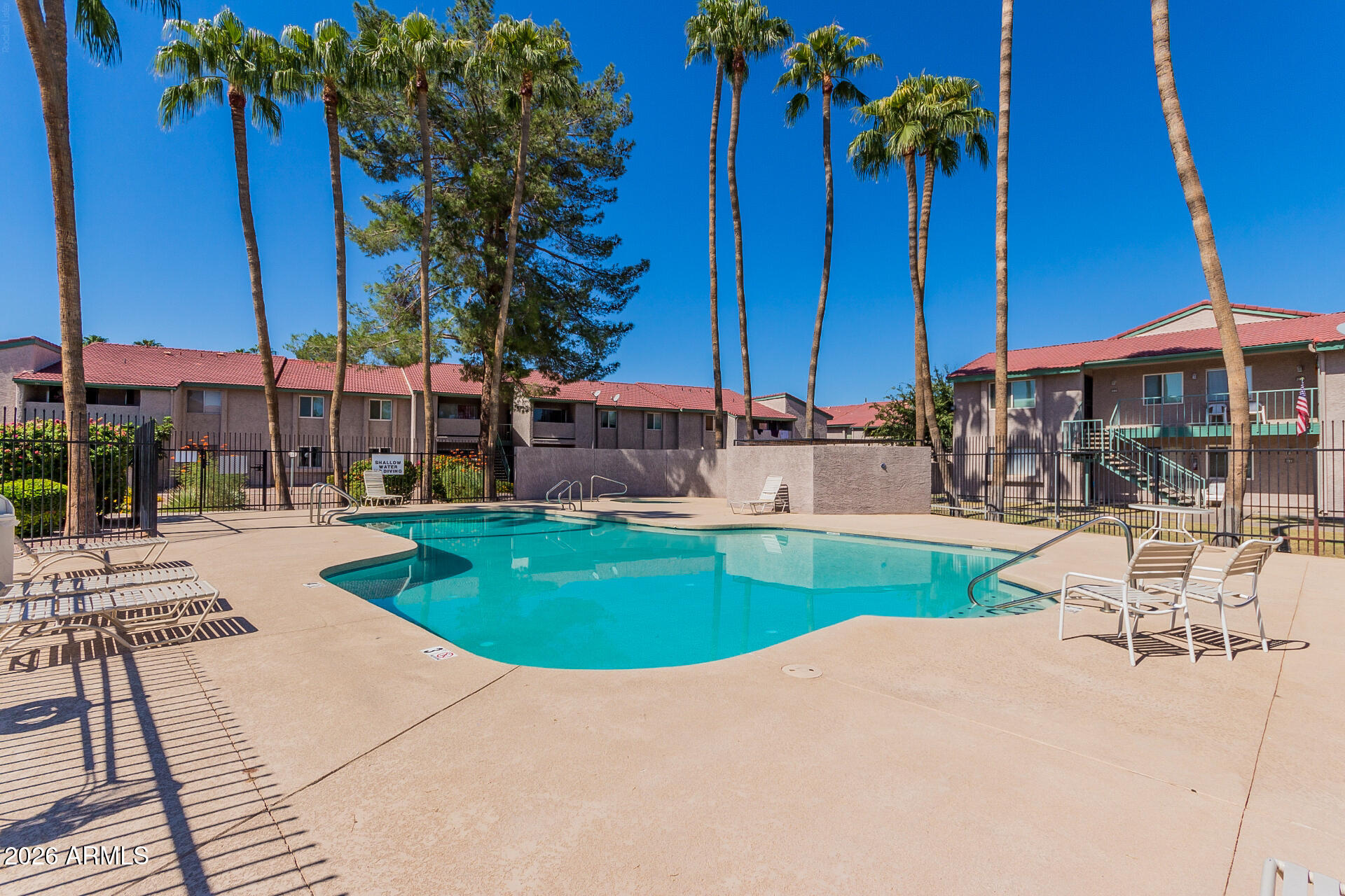 623 W GUADALUPE Road 276