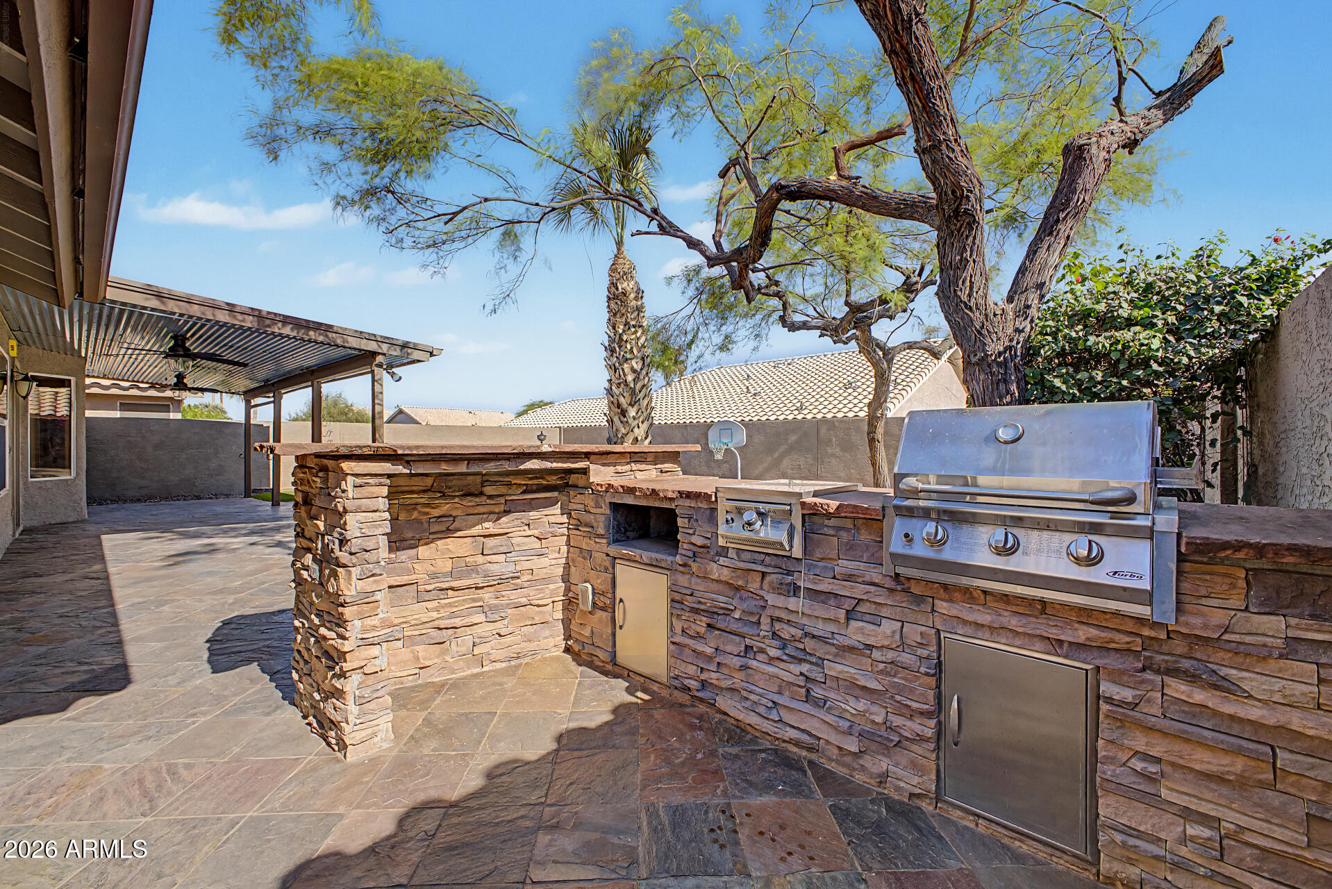 4031 E CATHEDRAL ROCK Drive