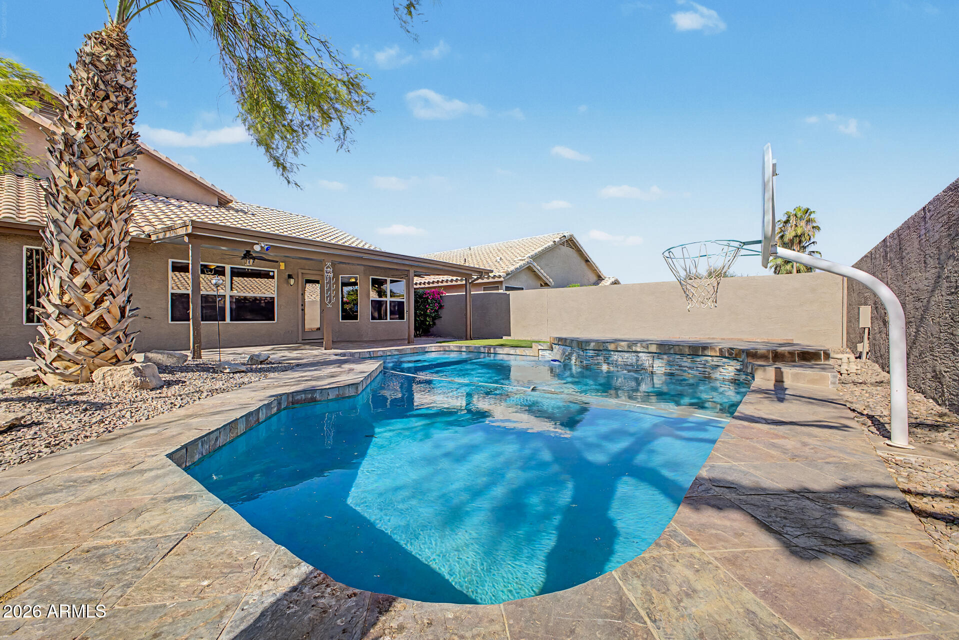 4031 E CATHEDRAL ROCK Drive
