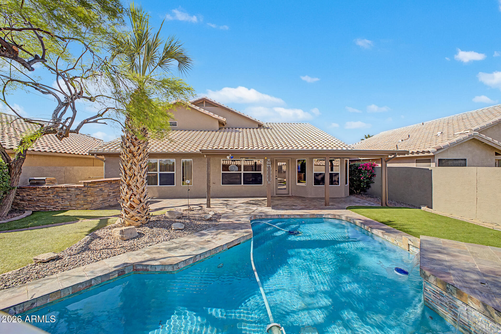 4031 E CATHEDRAL ROCK Drive