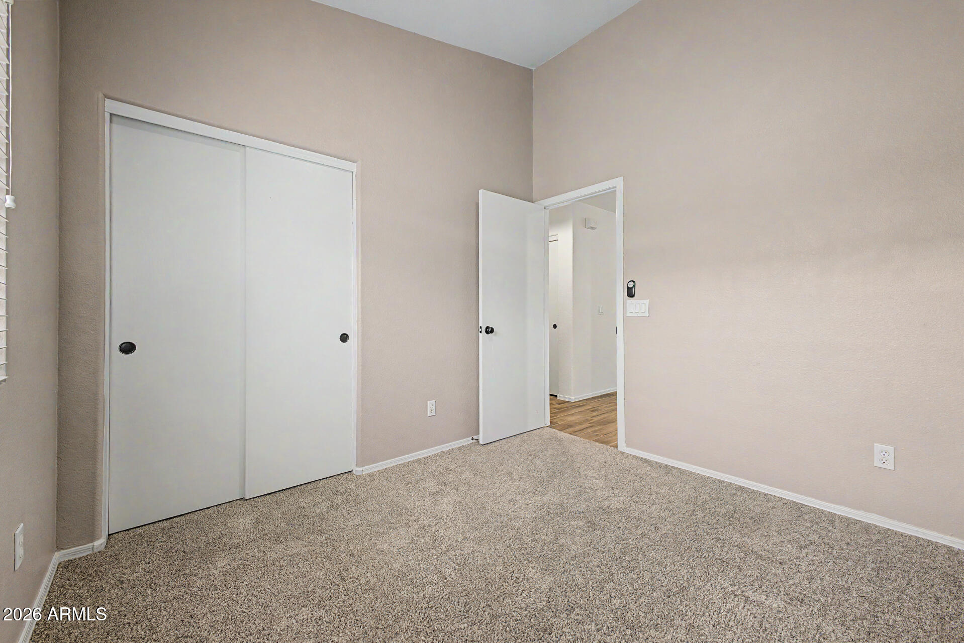 40832 N COLUMBIA Trail