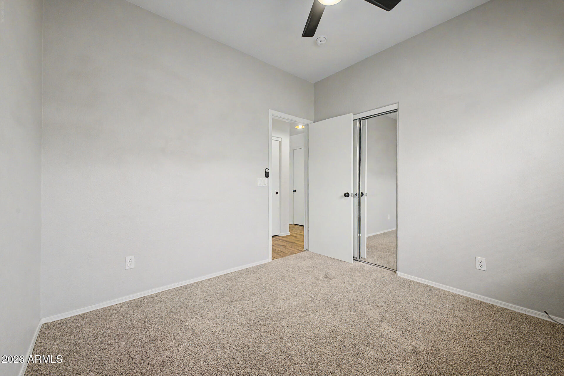 40832 N COLUMBIA Trail